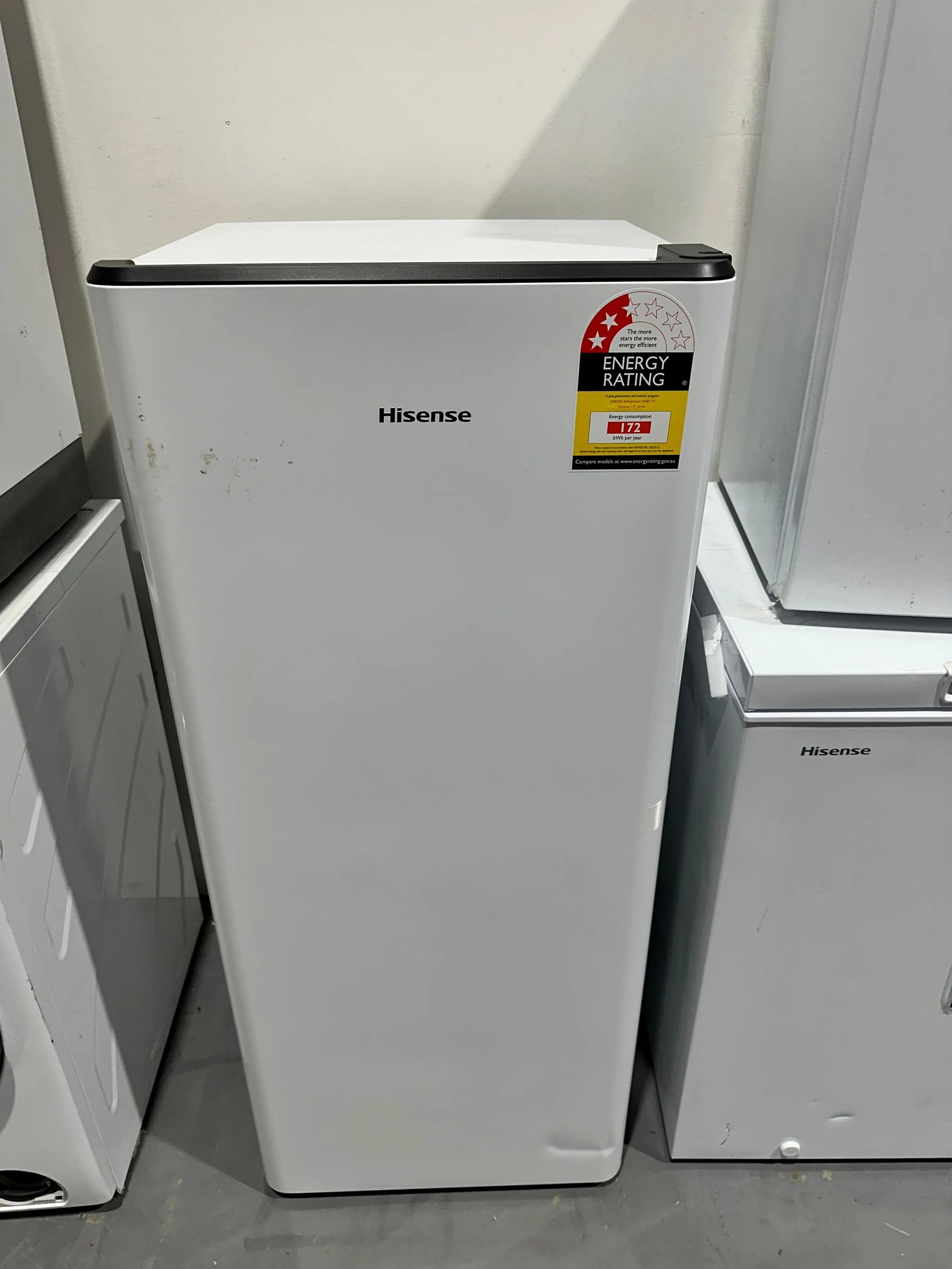 Hisense Compact Refrigerator HRBF179 – Factory Second | ADELAIDE