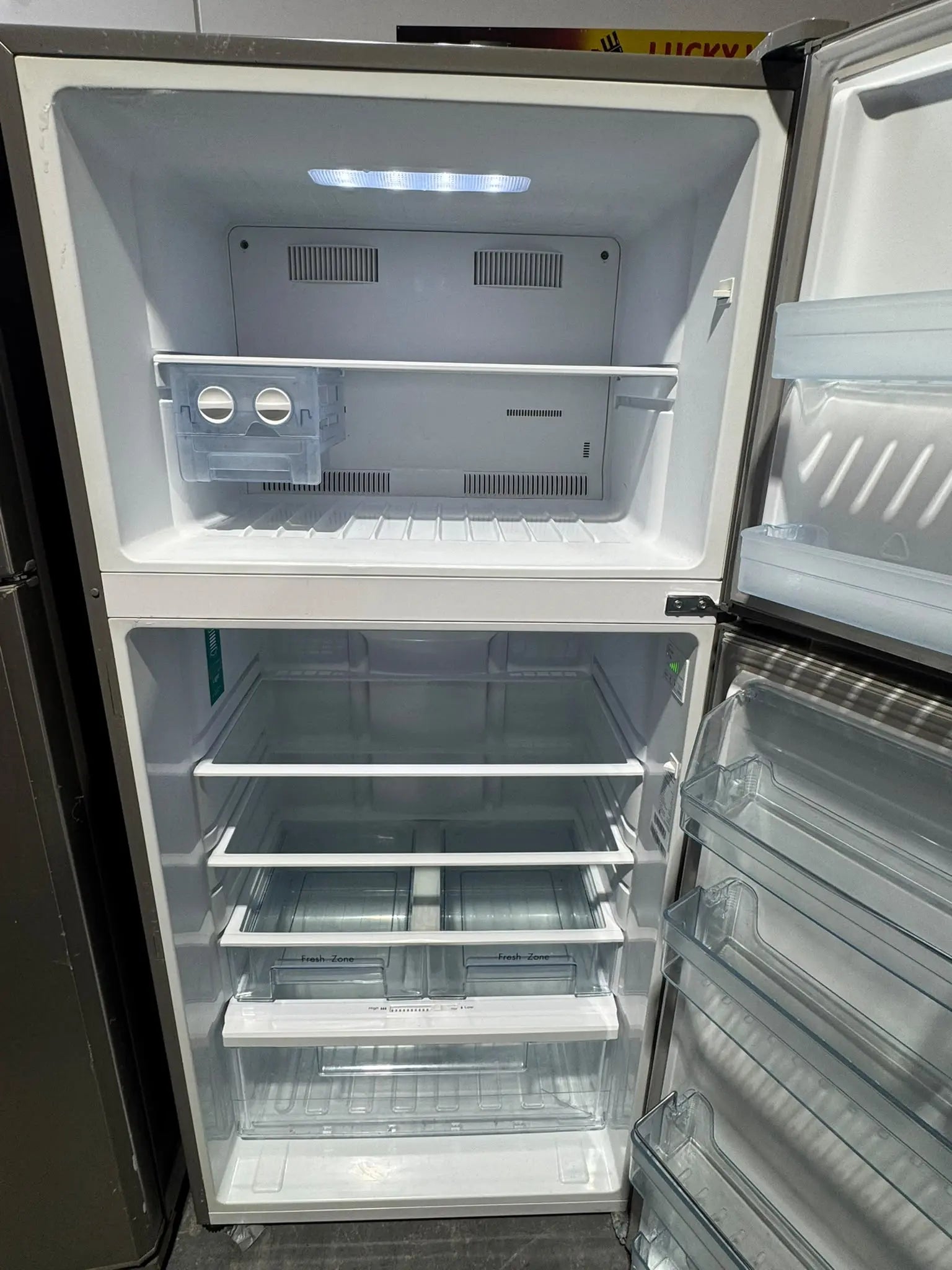 Hisense HR6TFF526S 526L Refurbished Top Mount Fridge Freezer | PERTH