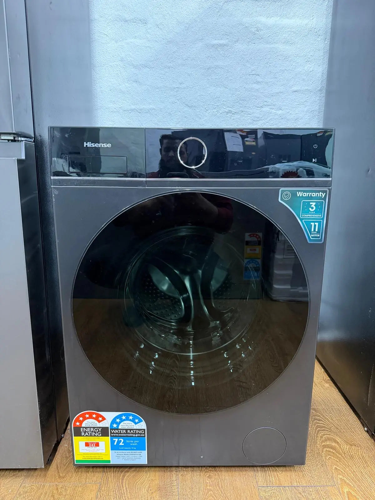 Hisense HRCD640TBW 640L French Door Fridge + Hisense Series 8i 10kg Front Load Washer Combo Package (Refurbished – Melbourne Deal) | RESERVOIR