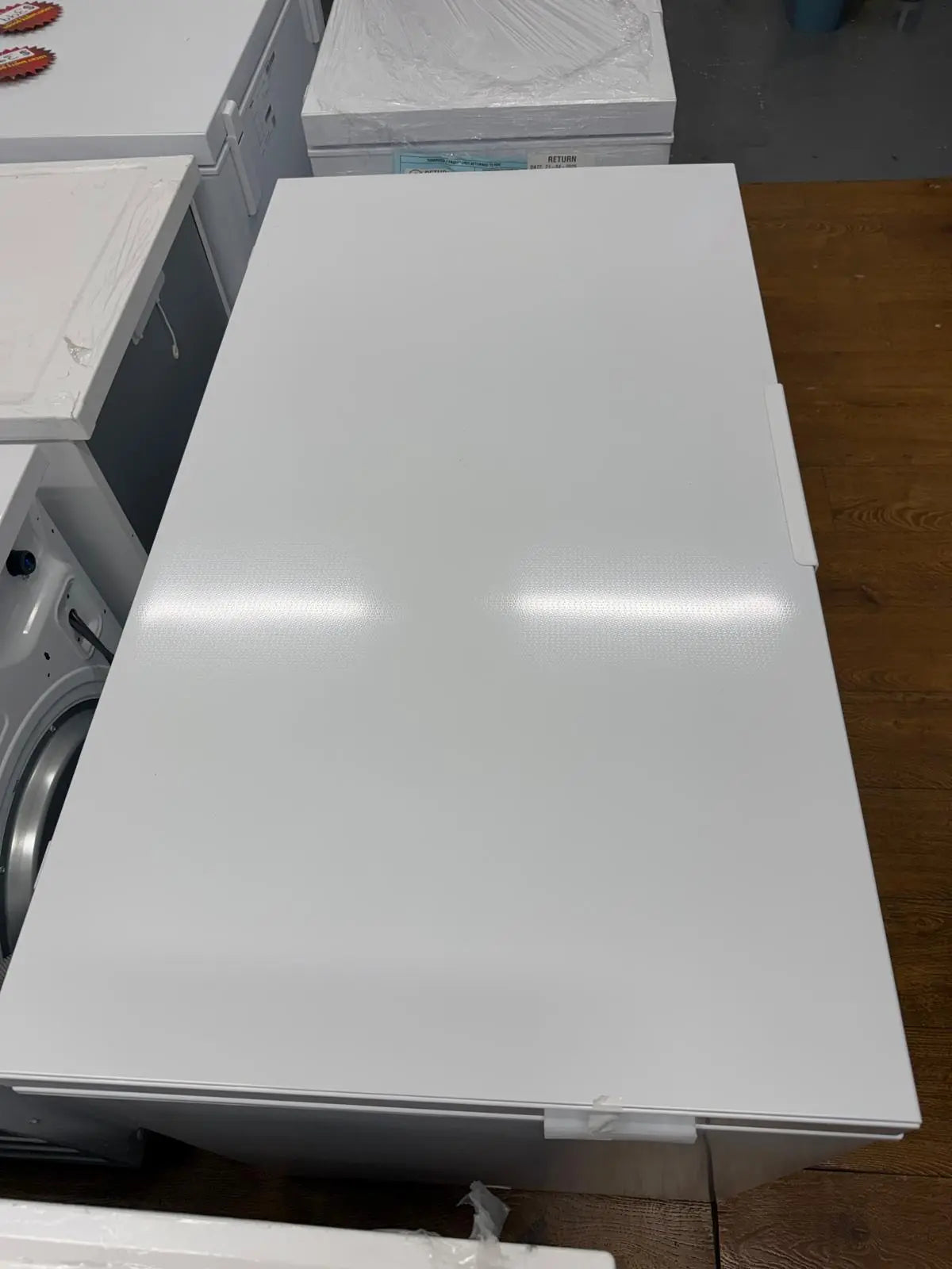 Hisense HRCF301 300L Hybrid Chest Freezer – White (Factory Seconds, Fridge/Freezer Convertible) | RESERVOIR