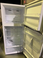 Hisense HRTF424 Top Mount Fridge – Refurbished | BRISBANE