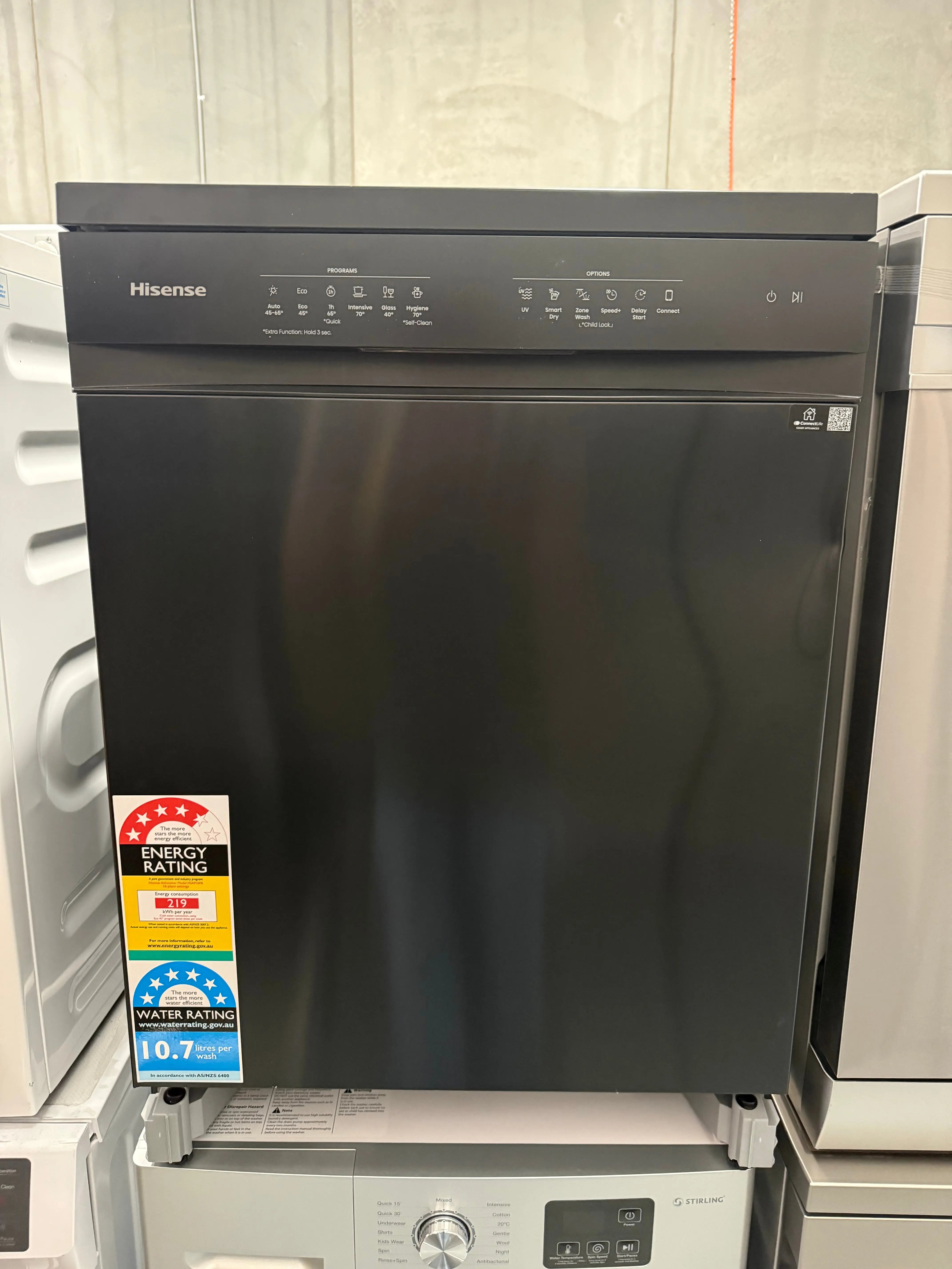 Hisense HSAP16FB 16‑Place Freestanding Dishwasher –FACTORY SECONDS | MELBOURNE