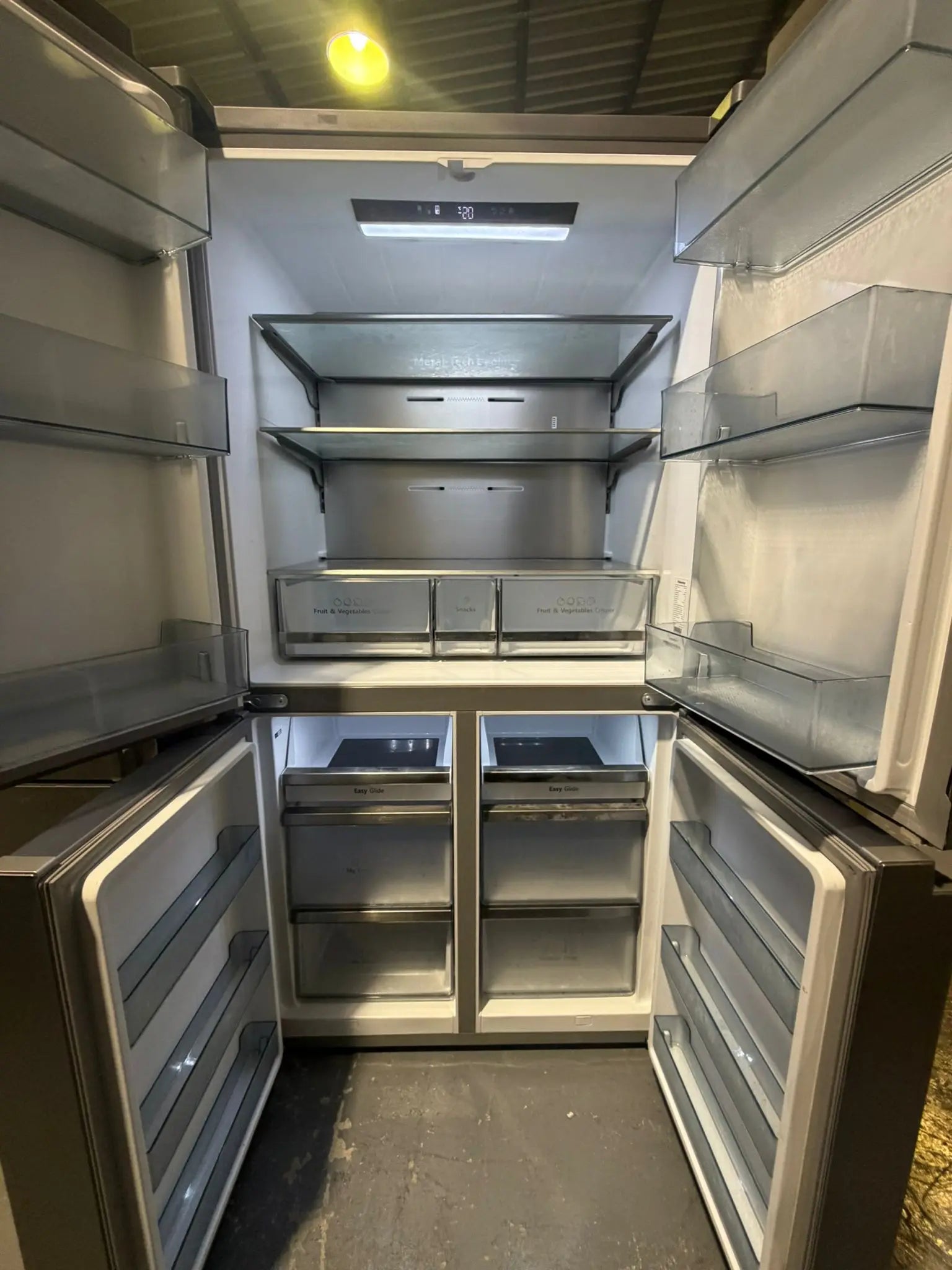 Hisense Refrigerator/Freezer – HRCD610TS – Refurbished – Large Capacity & Energy Efficient | BRISBANE