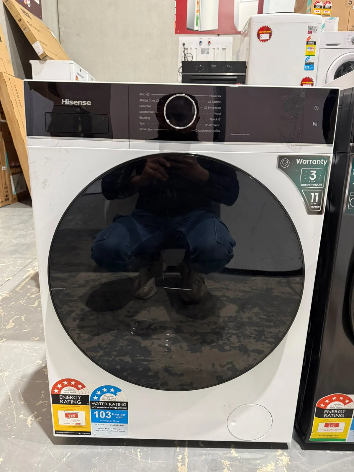 Hisense Series 5 12kg Front Load Washer – Factory Second | MELBOURNE