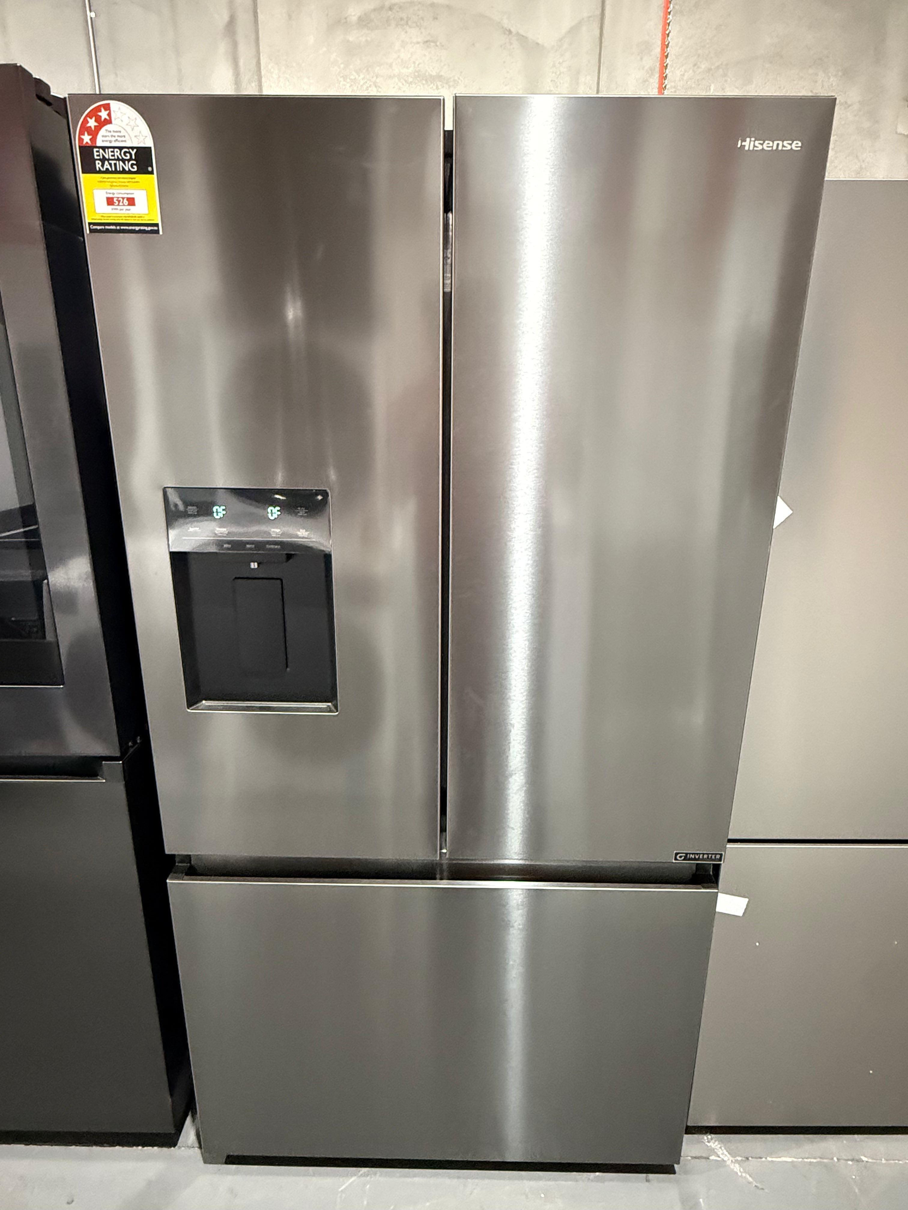 Hisense 634 Litres Fridge Freezer - Factory seconds | MELBOURNE
