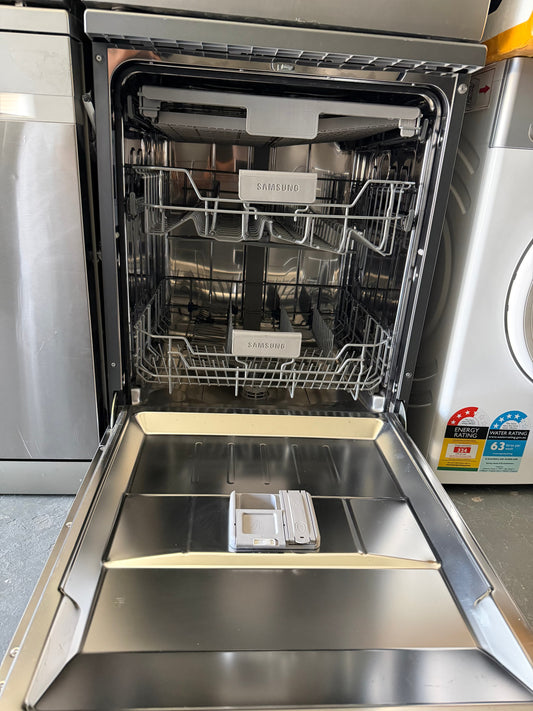 Refurbished Samsung 14 Place Setting Dishwasher | BRISBANE