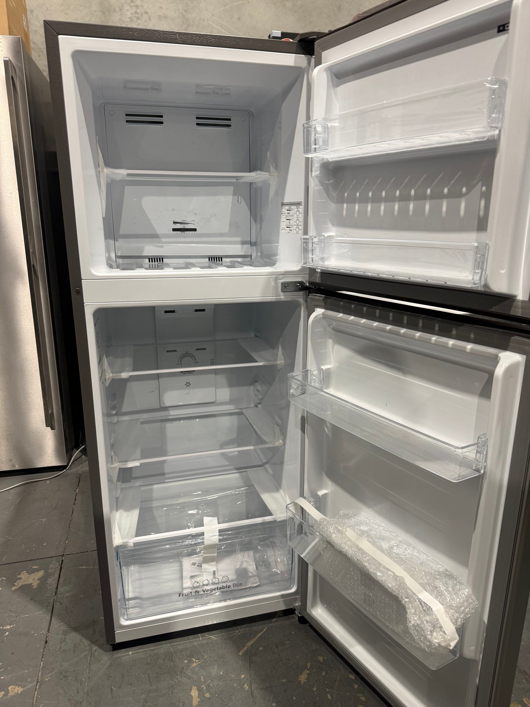 Hisense 205L Top Mount Fridge Freezer + Haier 7.5 KG washer– Factory Seconds / factory seconds | MELBOURNE