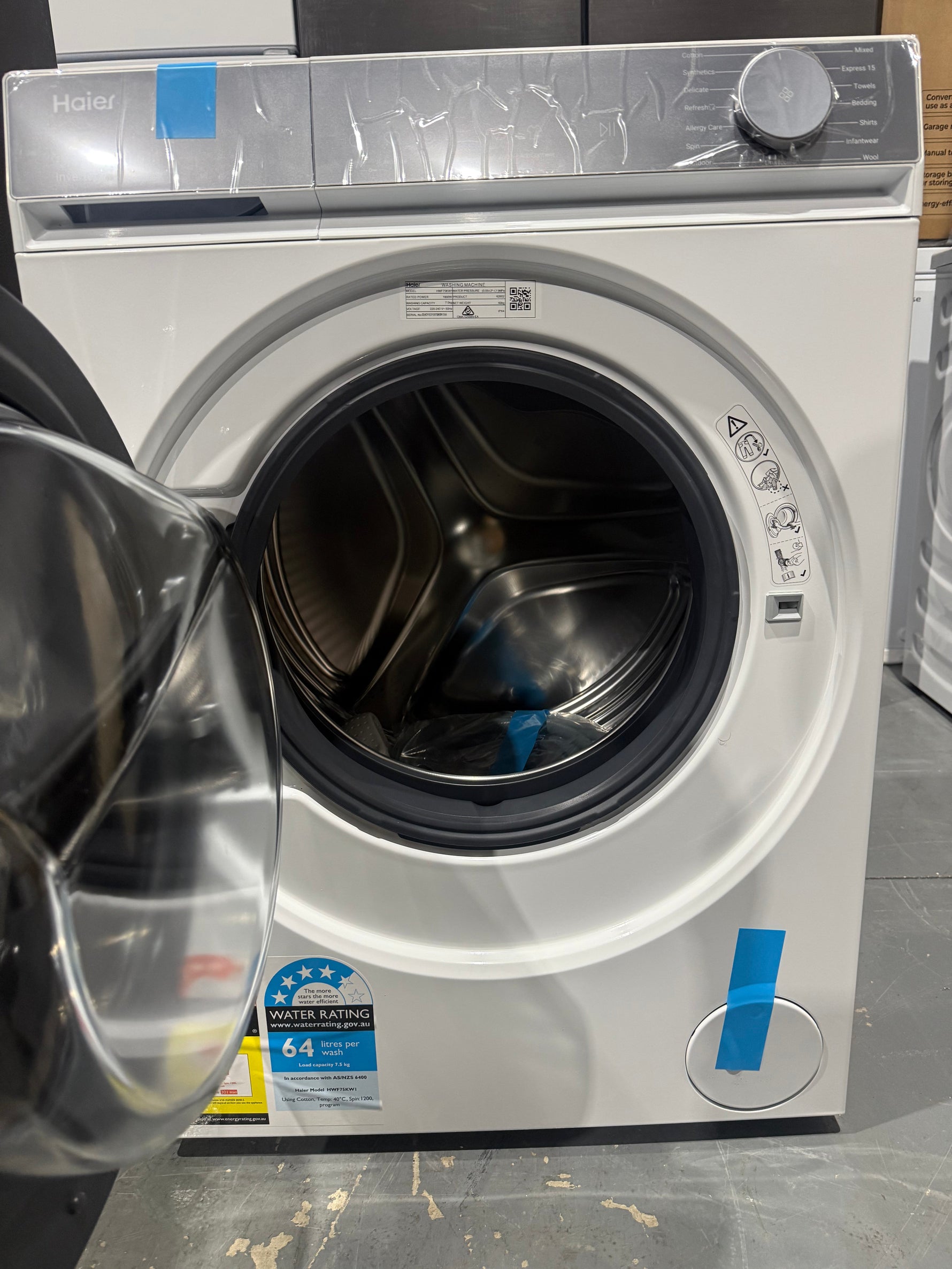 Hisense 205L Top Mount Fridge Freezer + Haier 7.5 KG washer– Factory Seconds / factory seconds | MELBOURNE