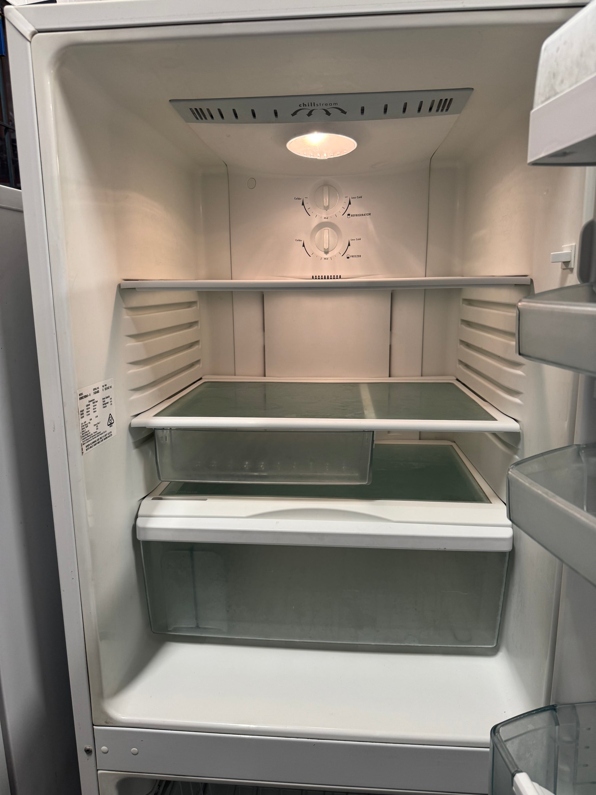 Refurbished Westinghouse fridge freezer 370 L | SYDNEY