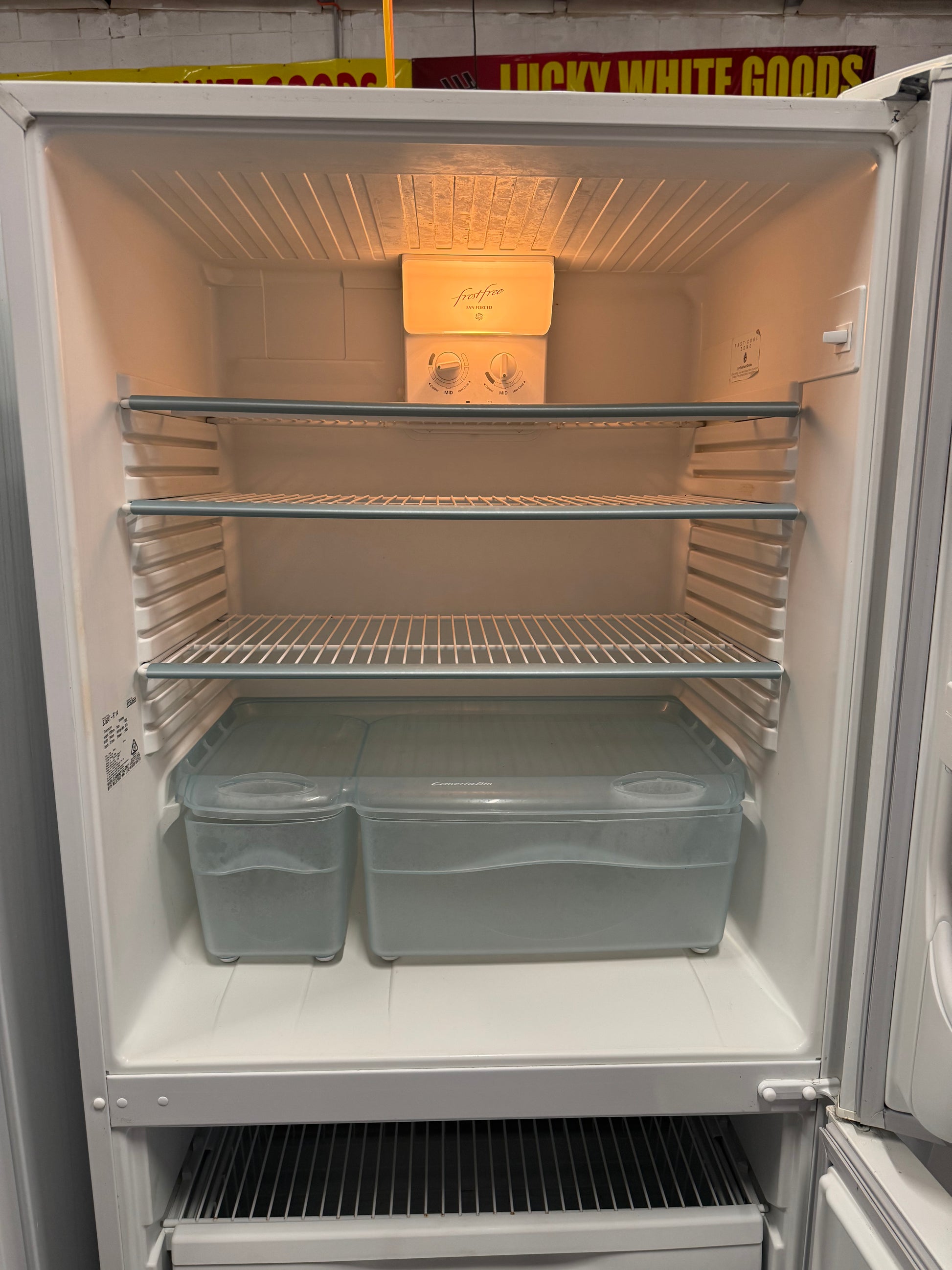 Refurbished Westinghouse fridge freezer 500 Litres | SYDNEY