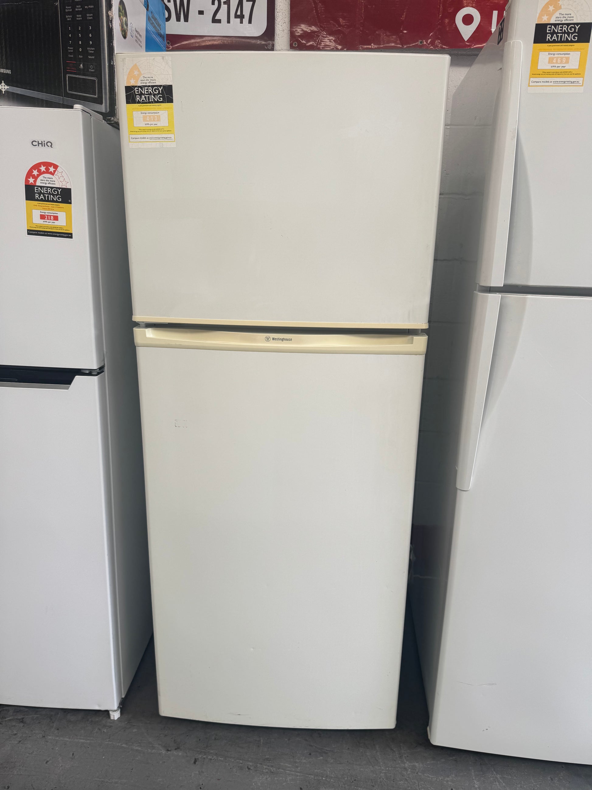 Refurbished Westinghouse fridge freezer 280 L | SYDNEY