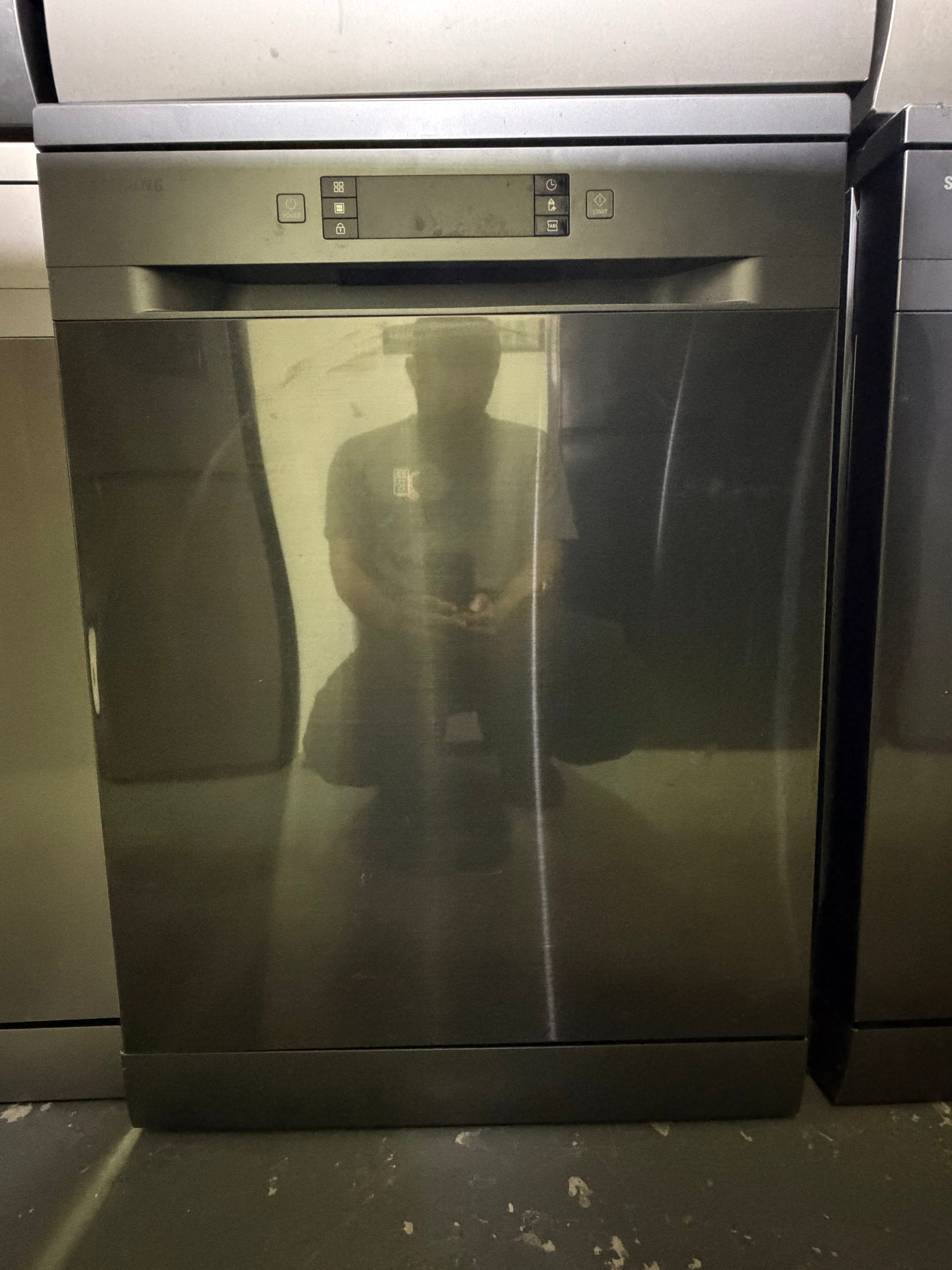 Refurbished Samsung 14 Place Setting Dishwasher