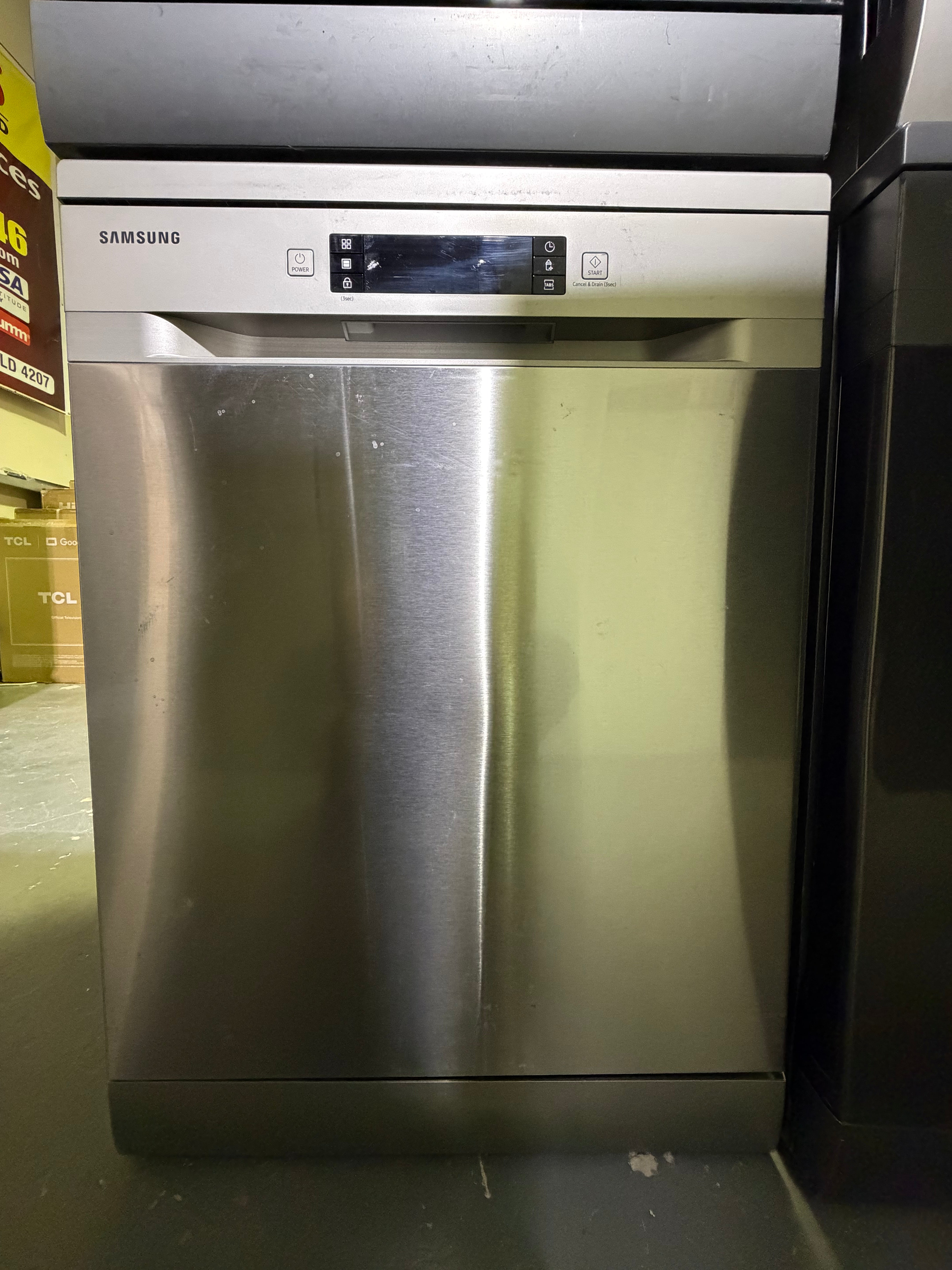 Refurbished Samsung 14 Place Setting Dishwasher