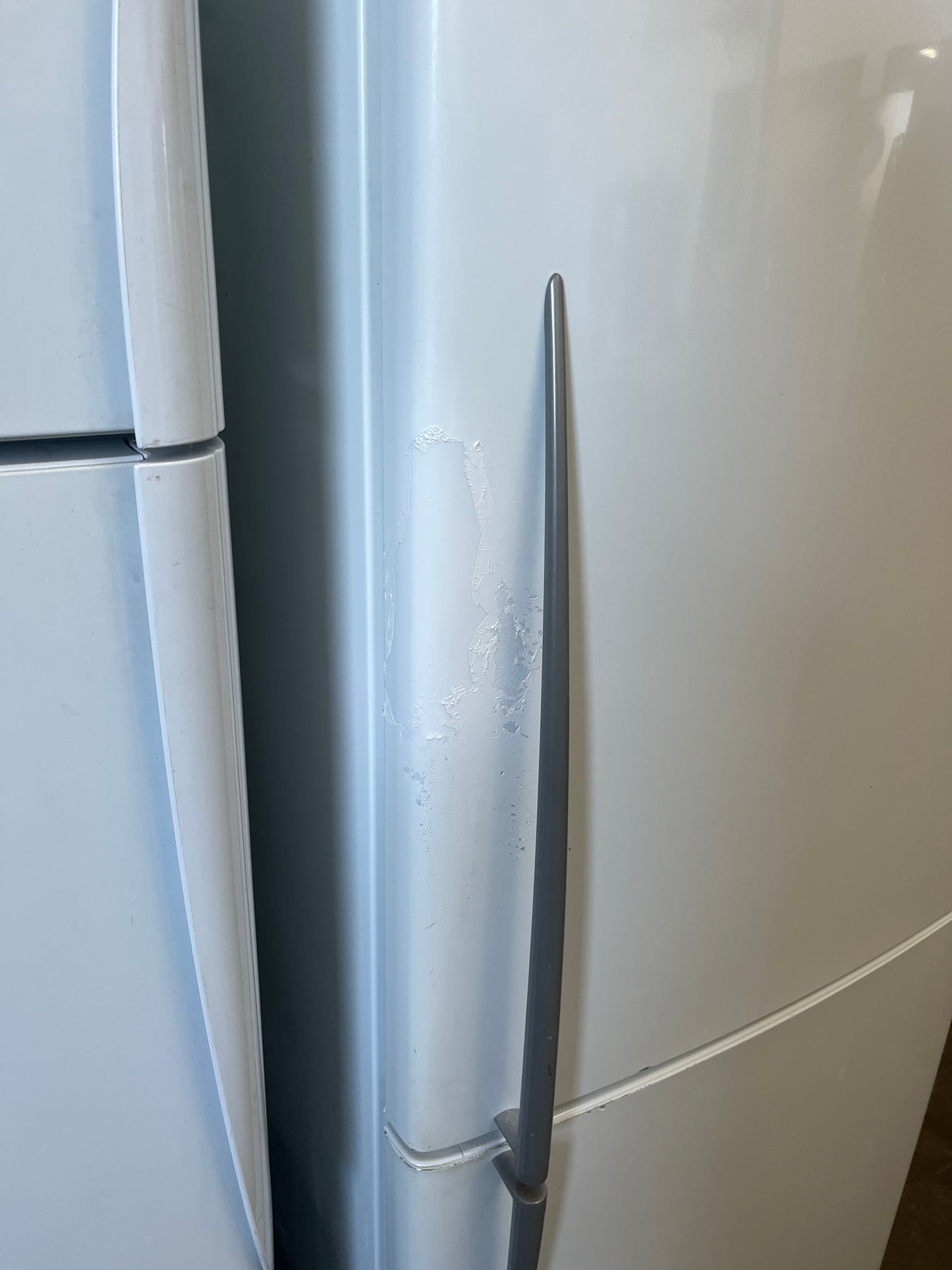 Refurbished Fisher & Paykel 442L E442B
Refrigerator/Freezer | ADELAIDE