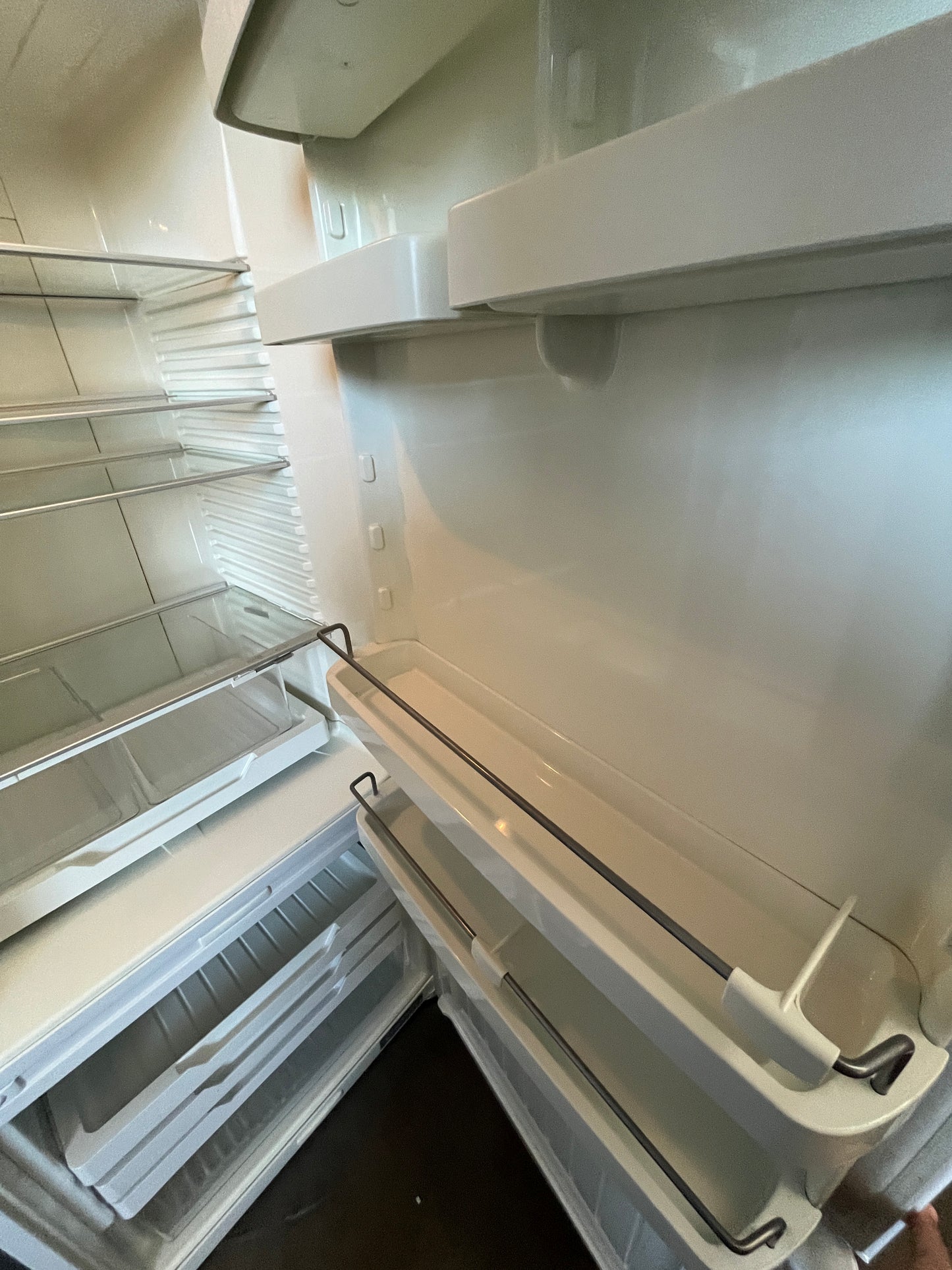 Refurbished Fisher & Paykel 442L E442B
Refrigerator/Freezer | ADELAIDE