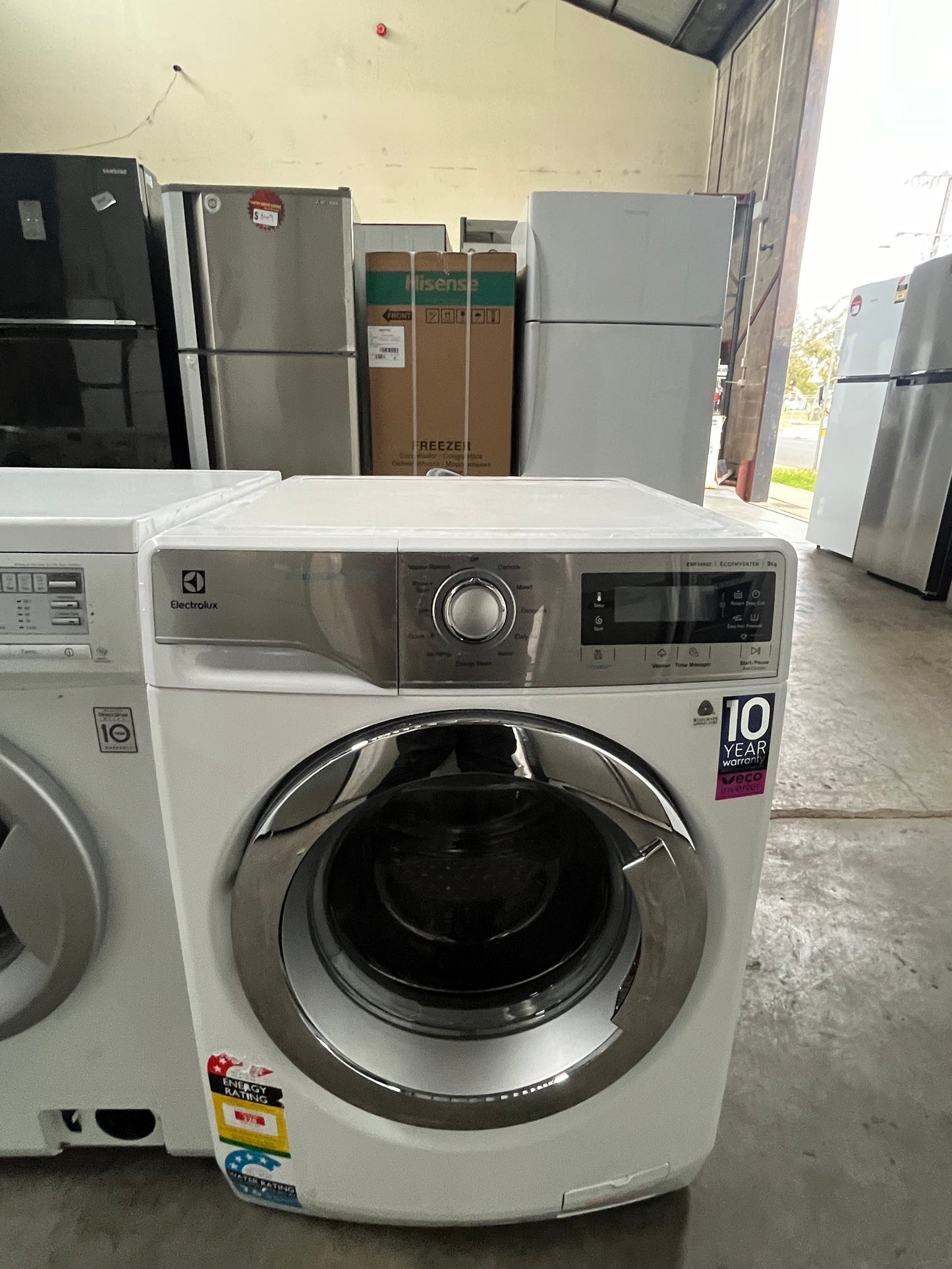 Refurbished Electrolux clothes washer Models EWFI 4923 Load capacity 9.0 kg. | ADELAIDE