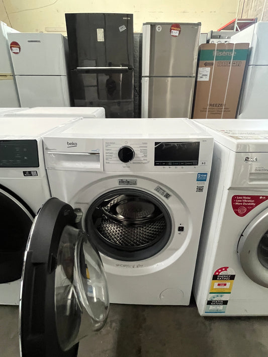 Refurbished Beko clothes washer Model BFLB8020W Load capacity 8 kg | ADELAIDE