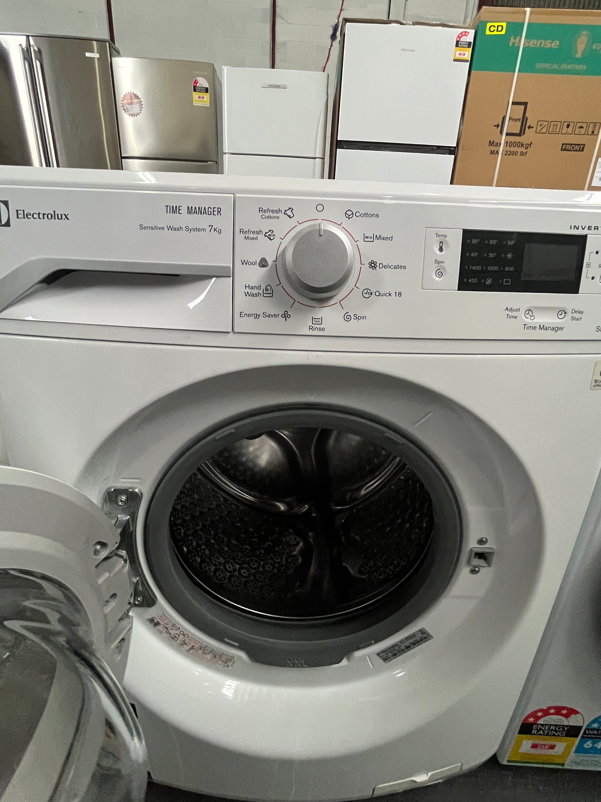 Refurbished Electrolux clothes washer Model EWFI4742 Load capacity 7.0 kg | ADELAIDE