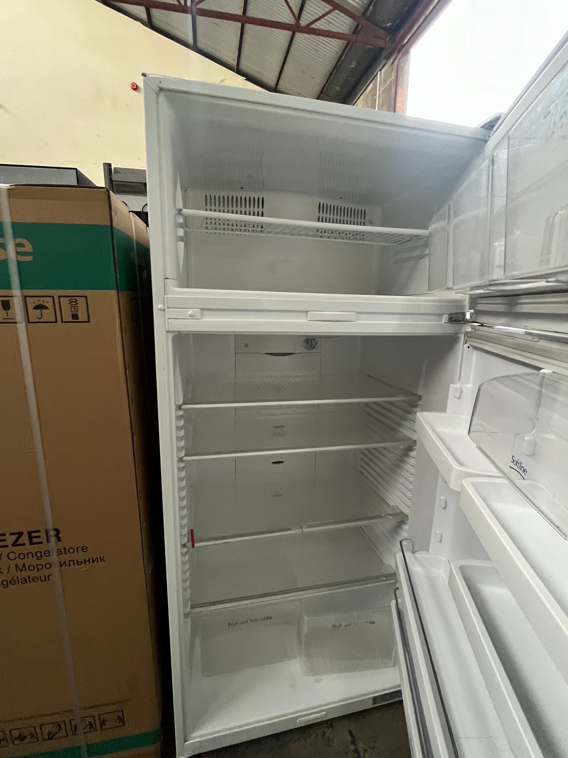 Refurbished Fisher & Paykel 517L Fridge Freezer | ADELAIDE