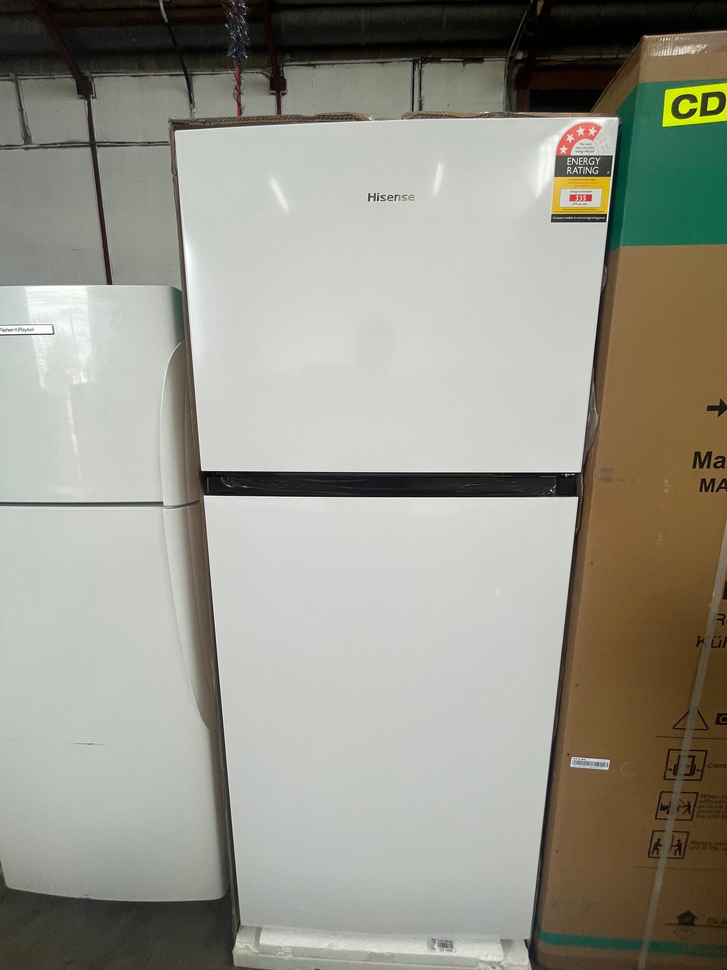 Brand new HISENSE Refrigerator/Freezer HRTF424
Volume 424 litres | ADELAIDE