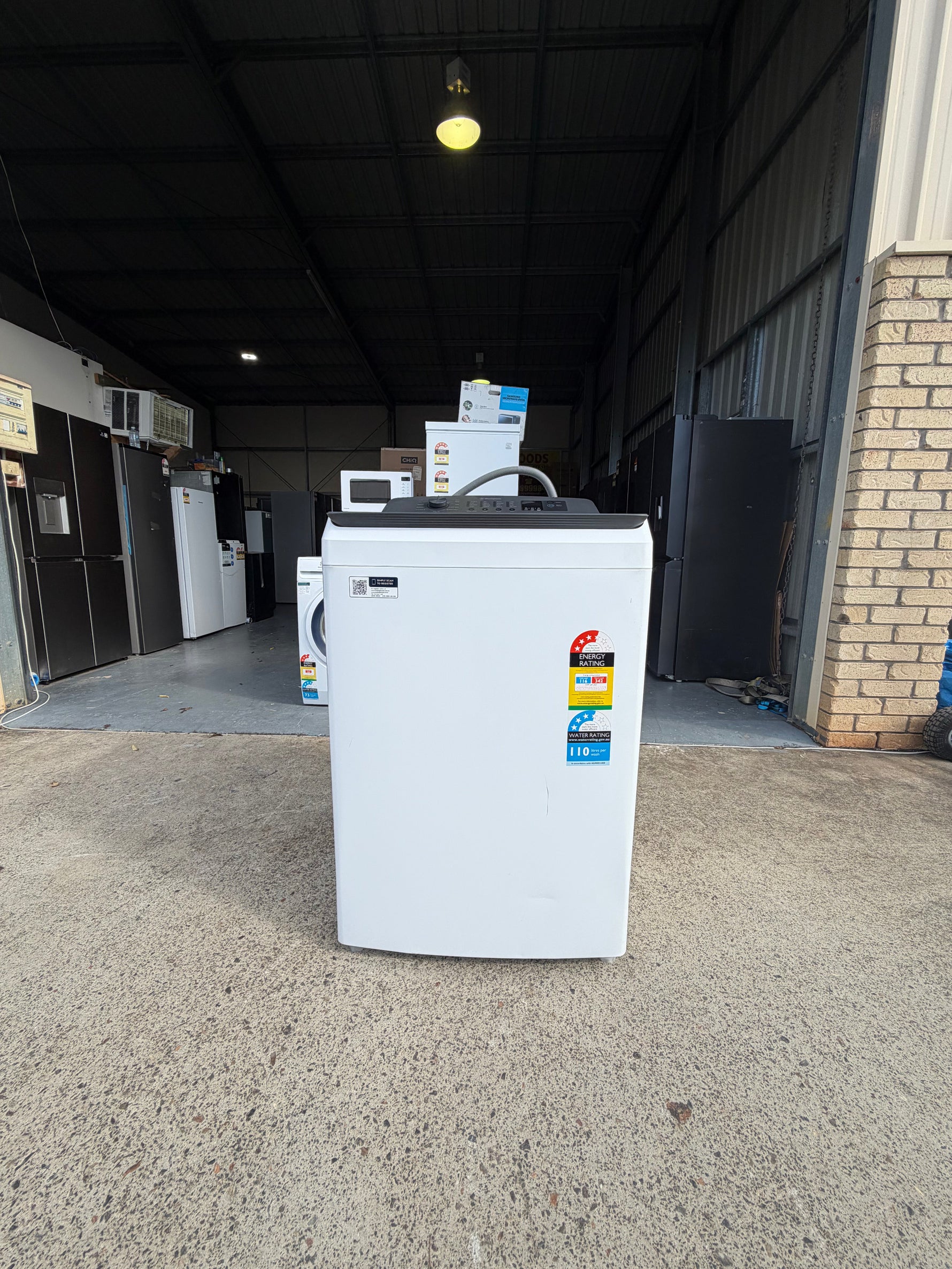 Factory Second Westinghouse 9kg EasyCare Top Load Washing Machine – WWT9084C7WA | BRISBANE