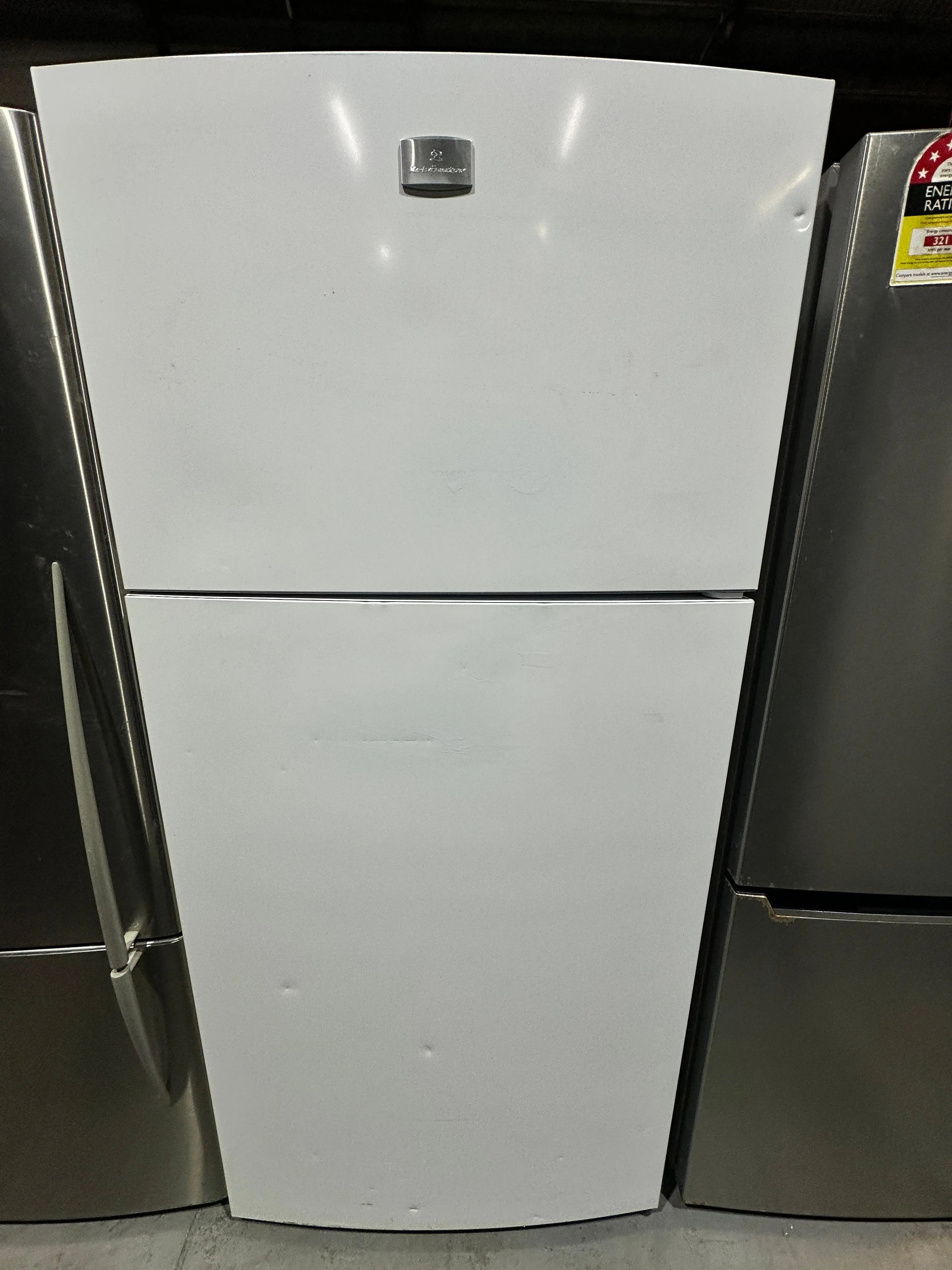 Kelvinator 536L Top Mount Fridge Freezer – Refurbished | ADELAIDE