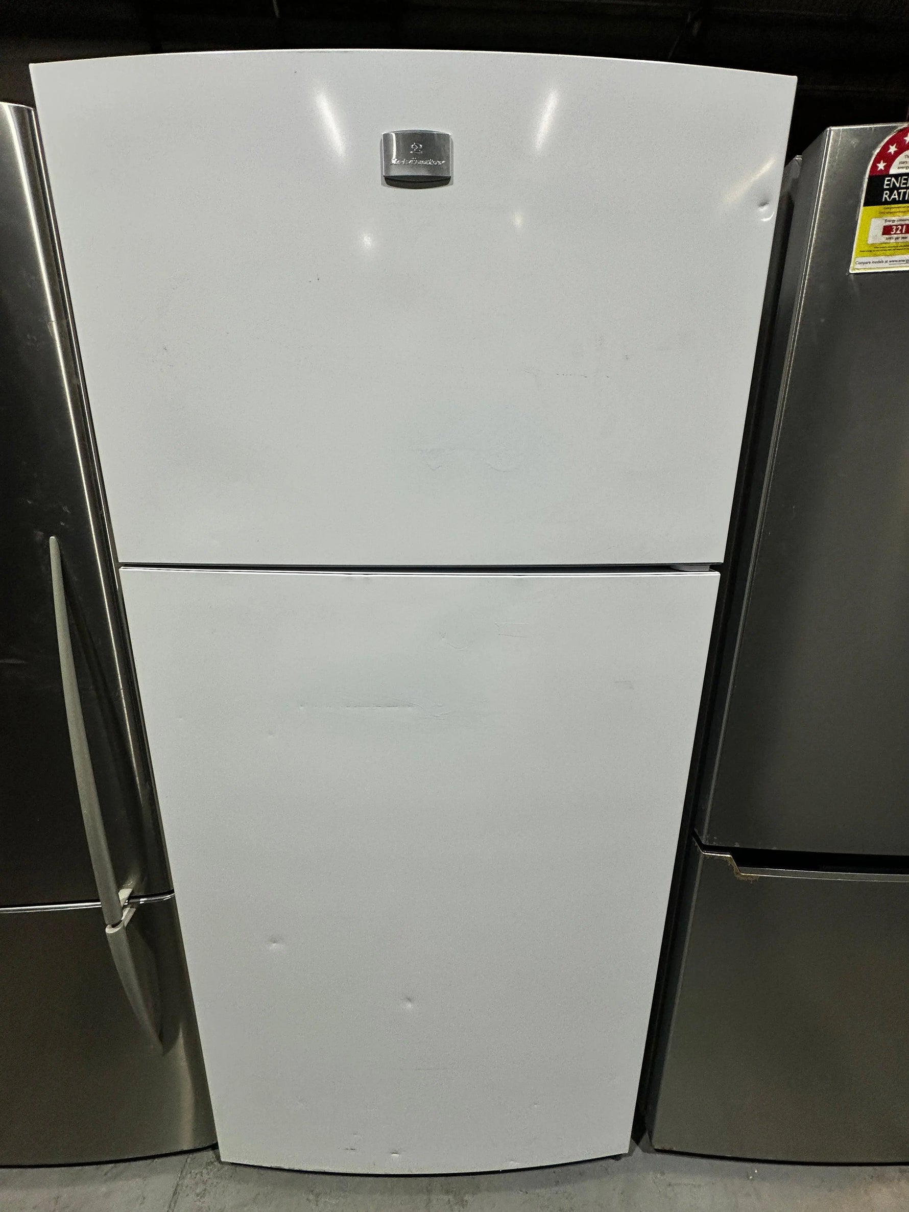 Kelvinator 536L Top Mount Fridge Freezer – Refurbished | ADELAIDE