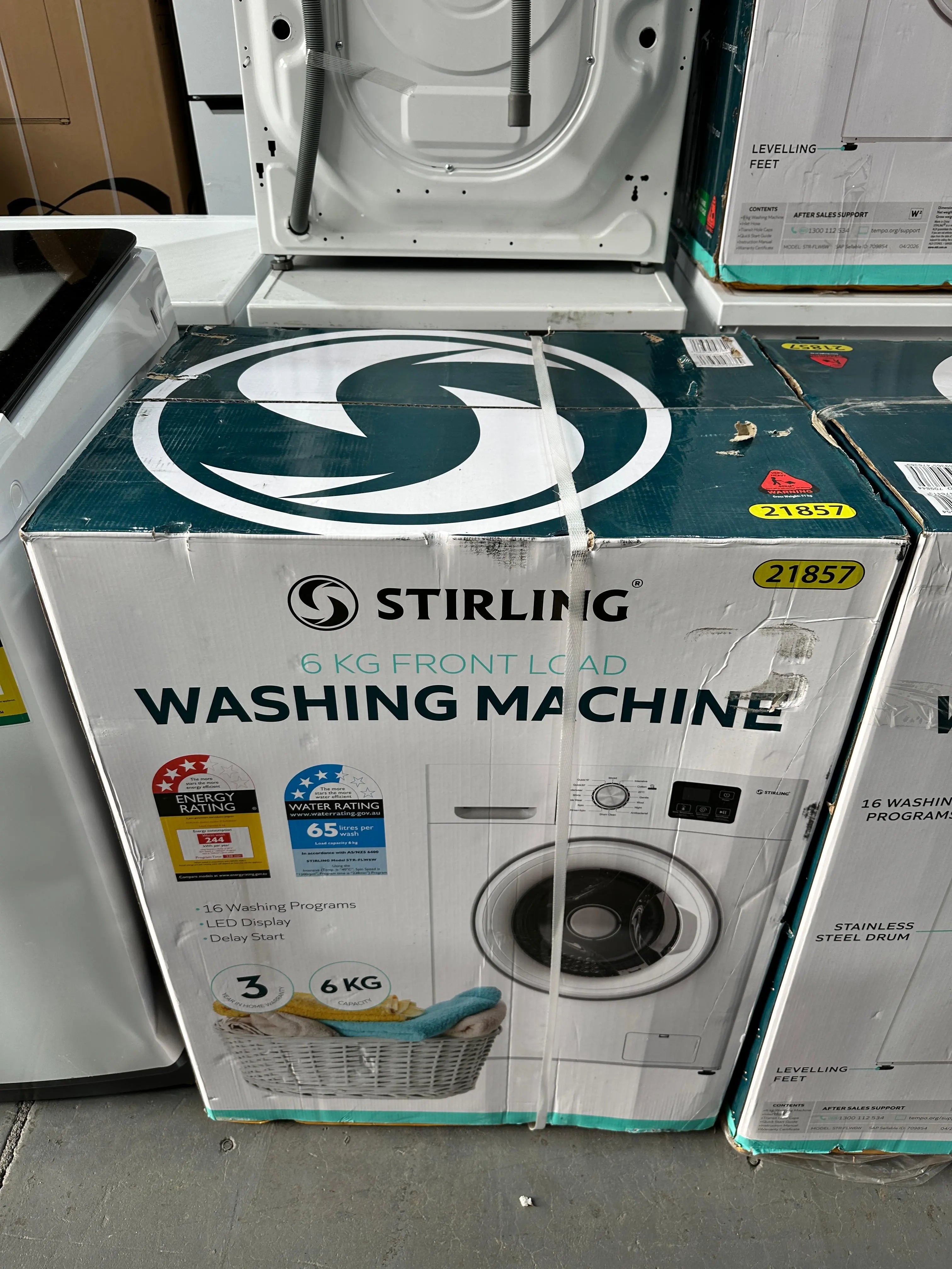 Kenmore 247L Fridge & Stirling 6kg Washing Machine Combo | ADELAIDE