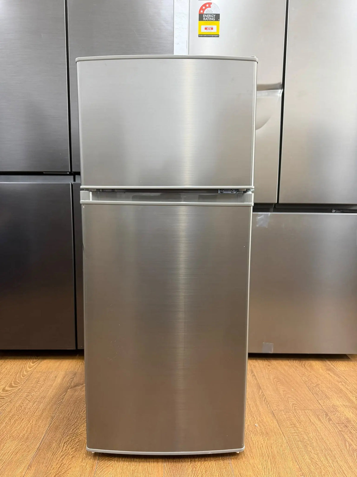 Kogan 125L Top Mount Refrigerator – Factory Second | RESERVOIR