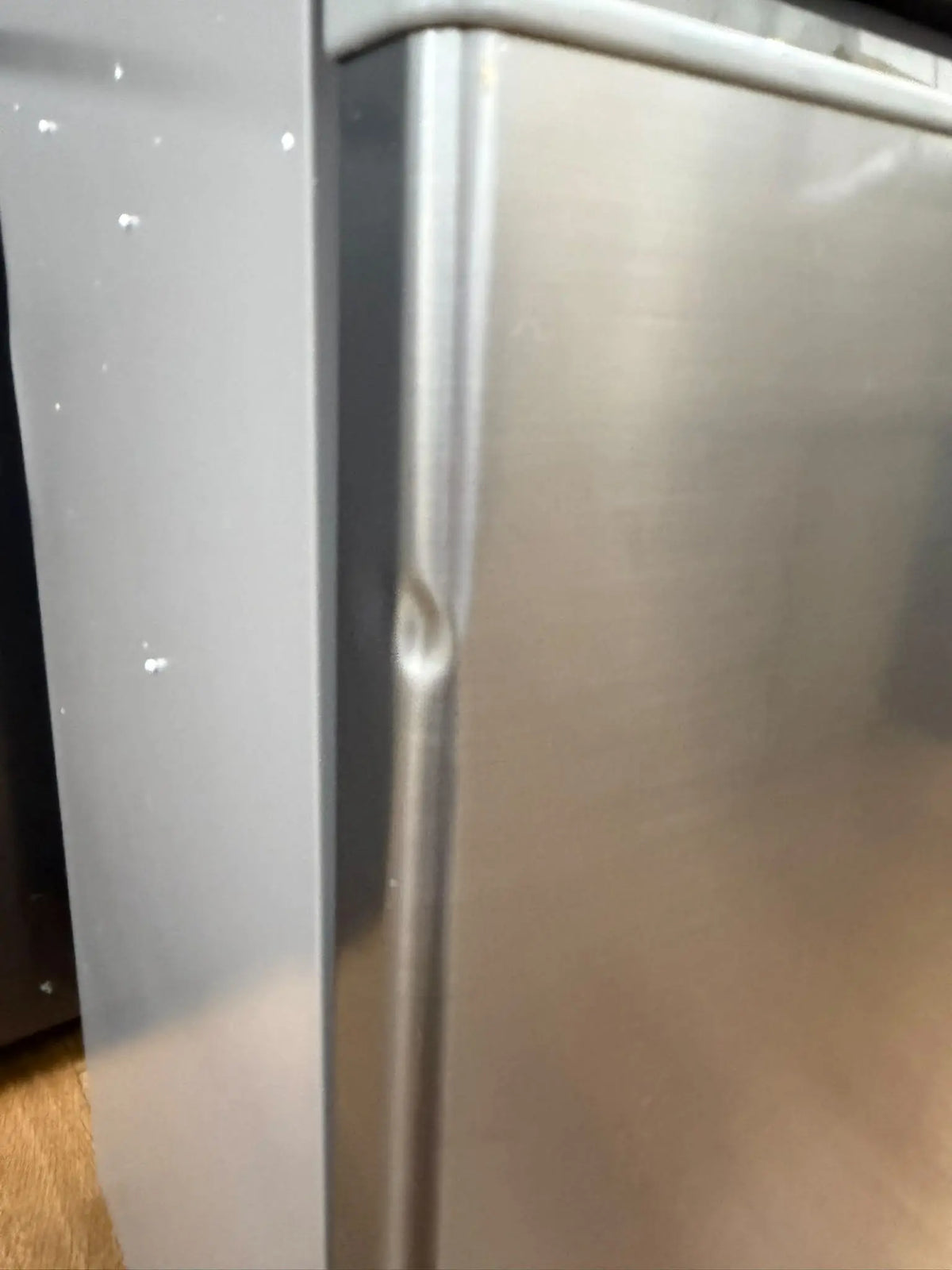 Kogan 125L Top Mount Refrigerator – Factory Second | RESERVOIR