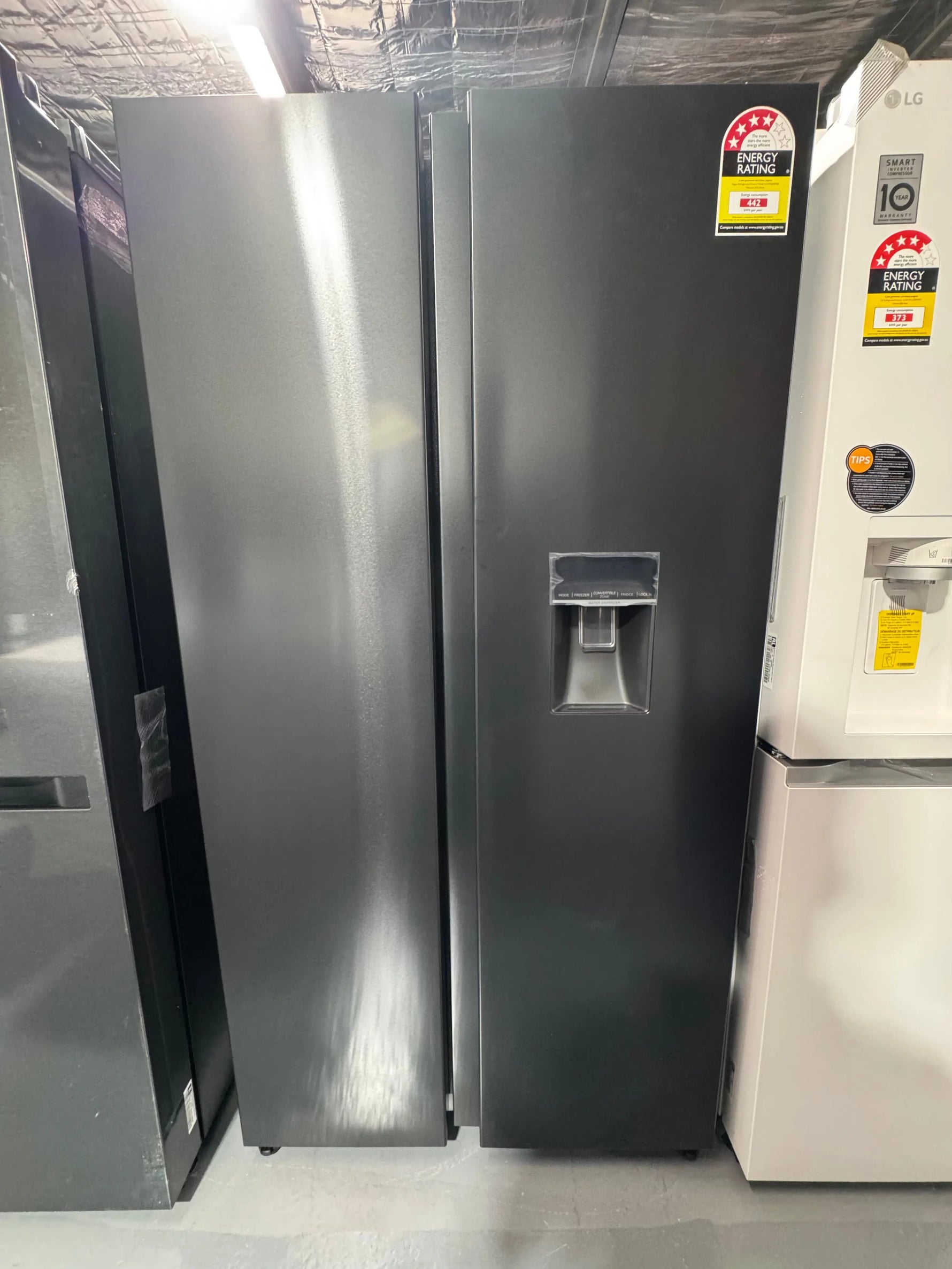 Kogan 592L Side by Side Fridge with Water Dispenser (Black Stainless Steel) | SYDNEY