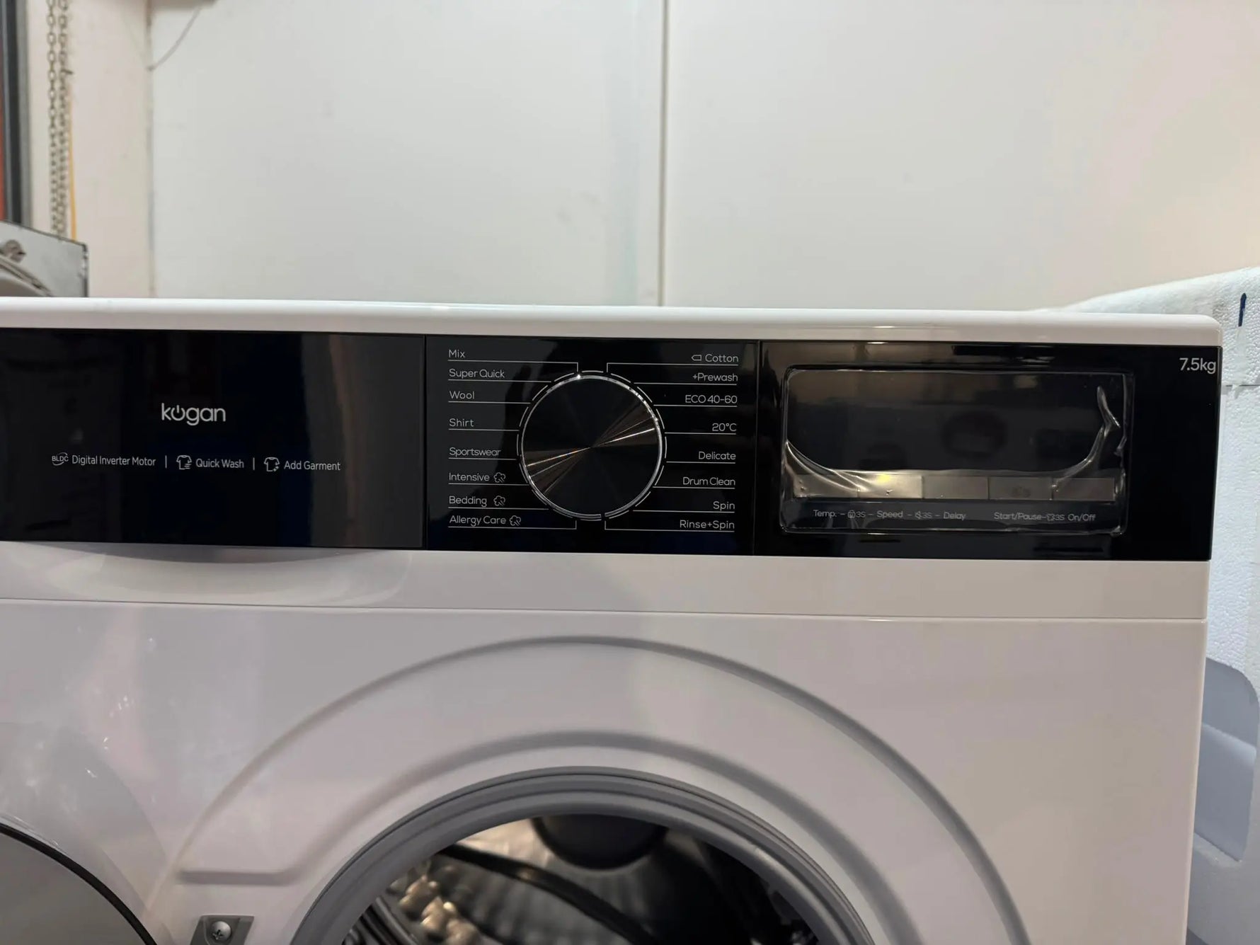 Kogan 7.5kg Washing Machine – Factory Seconds