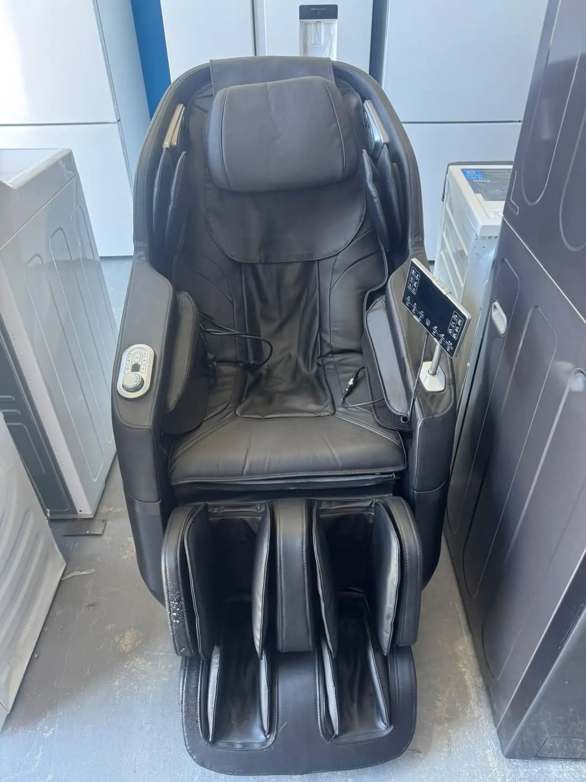 Kogan Zero-Gravity SL-Track Massage Recliner Chair | PERTH