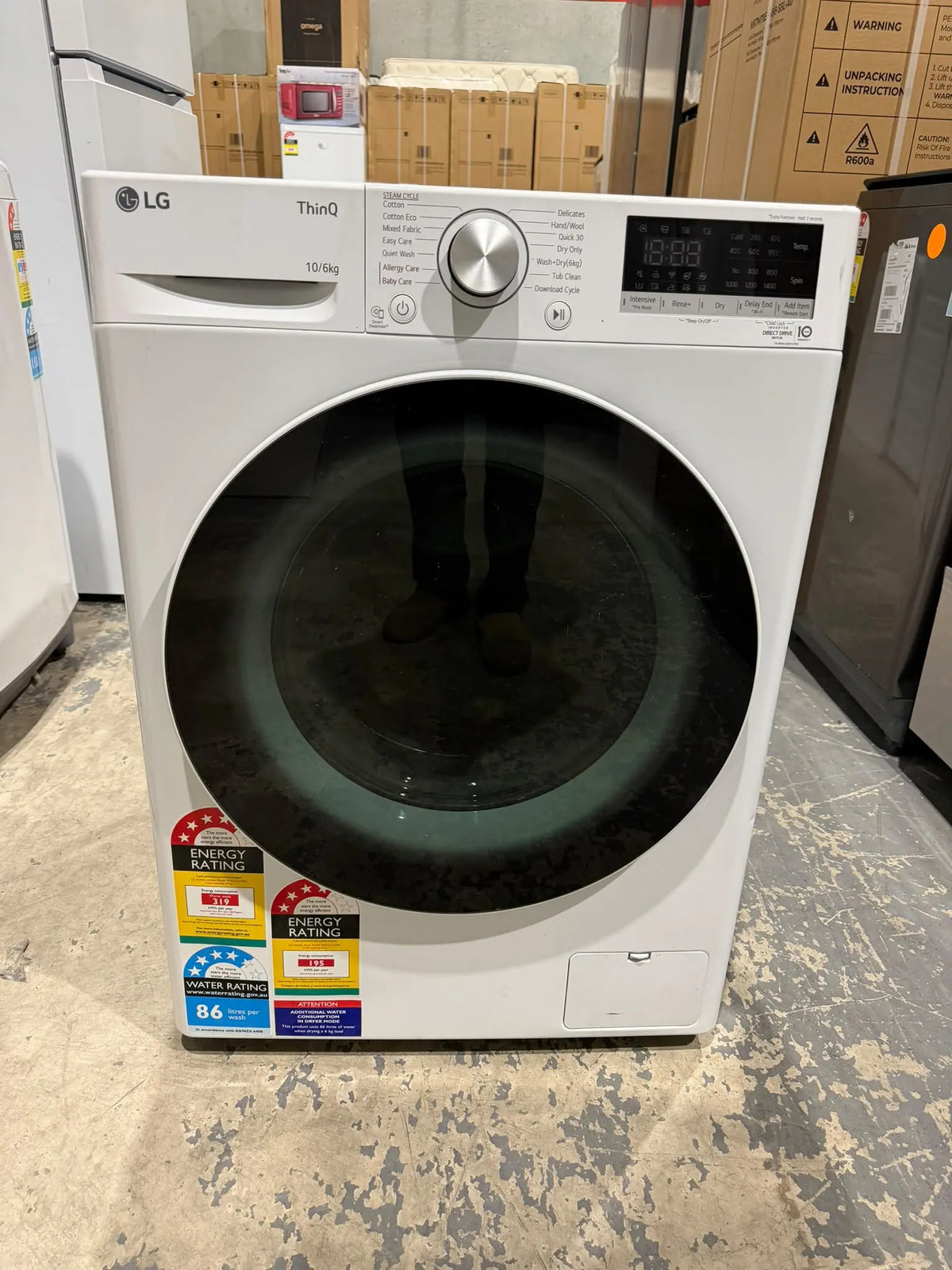LG 10kg/6kg Front Load Washer Dryer Combo – Refurbished | MELBOURNE