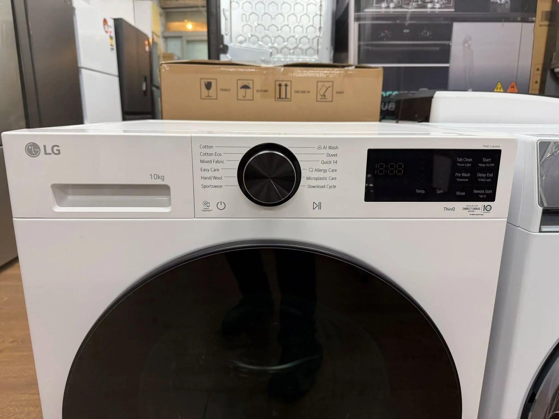 LG 10kg AI Front Load Washing Machine – Factory Second | RESERVOIR