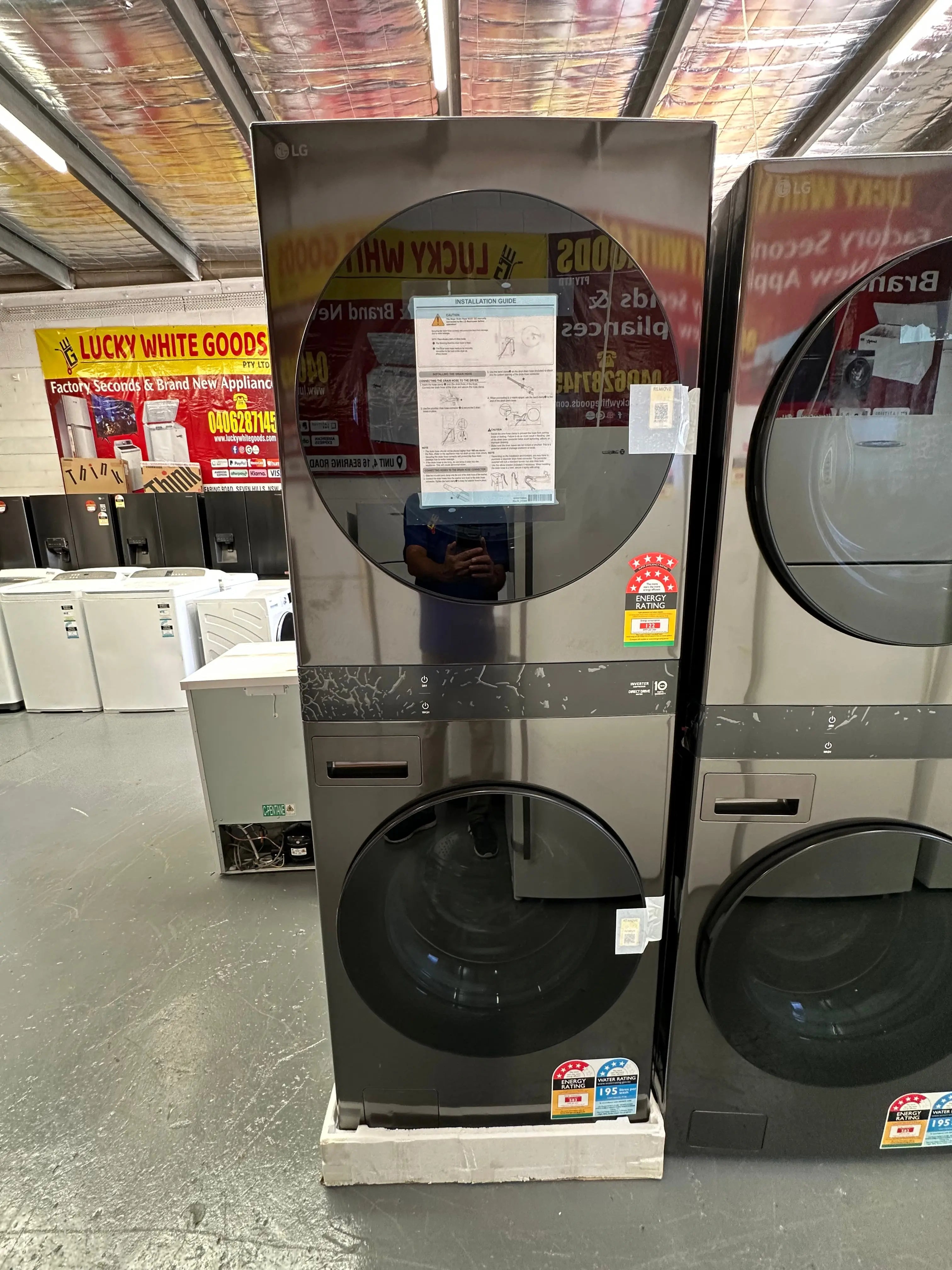 LG 19/10kg AI WashTower Stacked Washer Dryer - Black Steel
WWT-1910B | SYDNEY