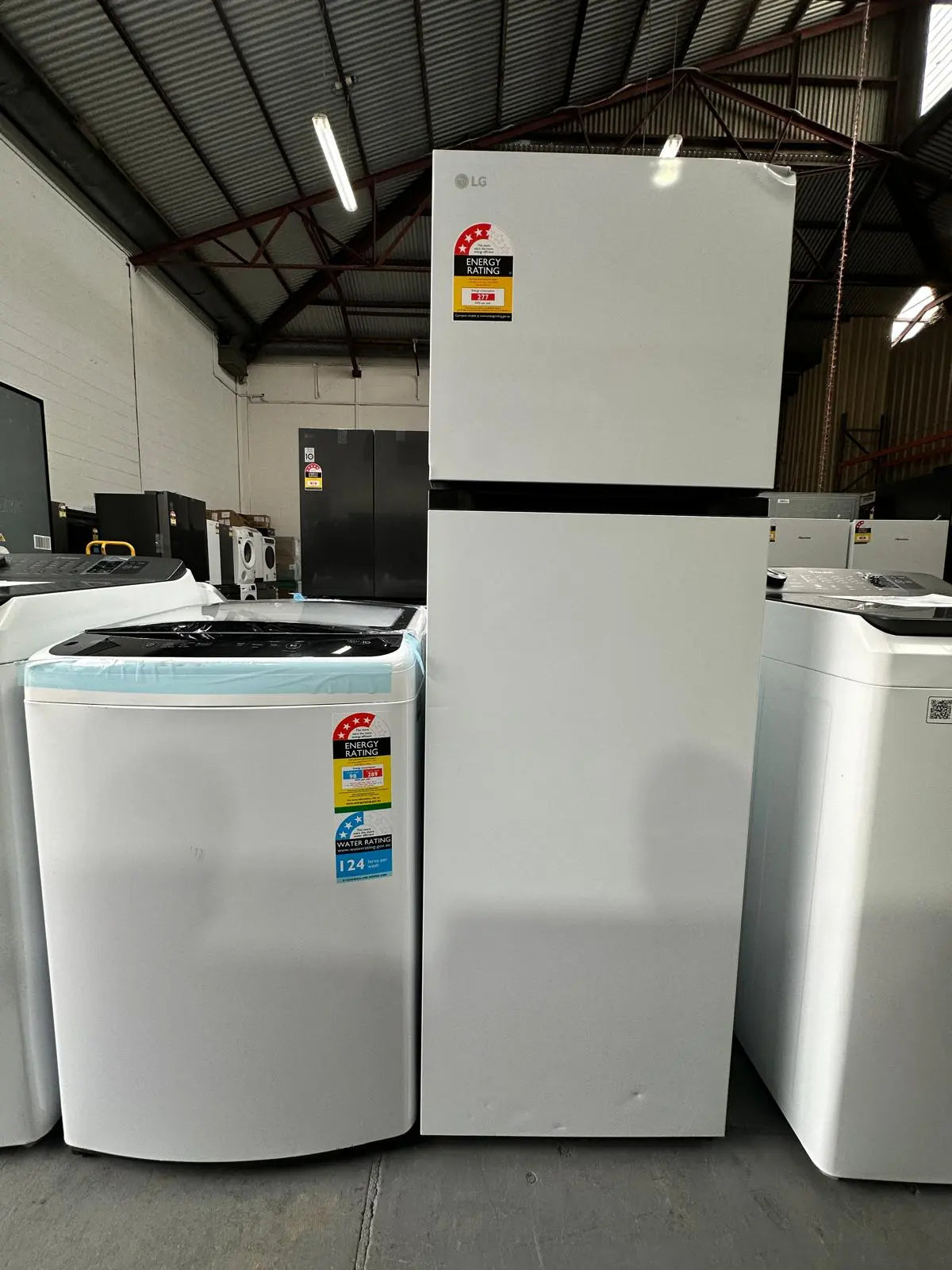 LG 266L Top Mount Fridge Freezer + LG 8.5kg Top Load Washer Combo – Factory Seconds | ADELAIDE