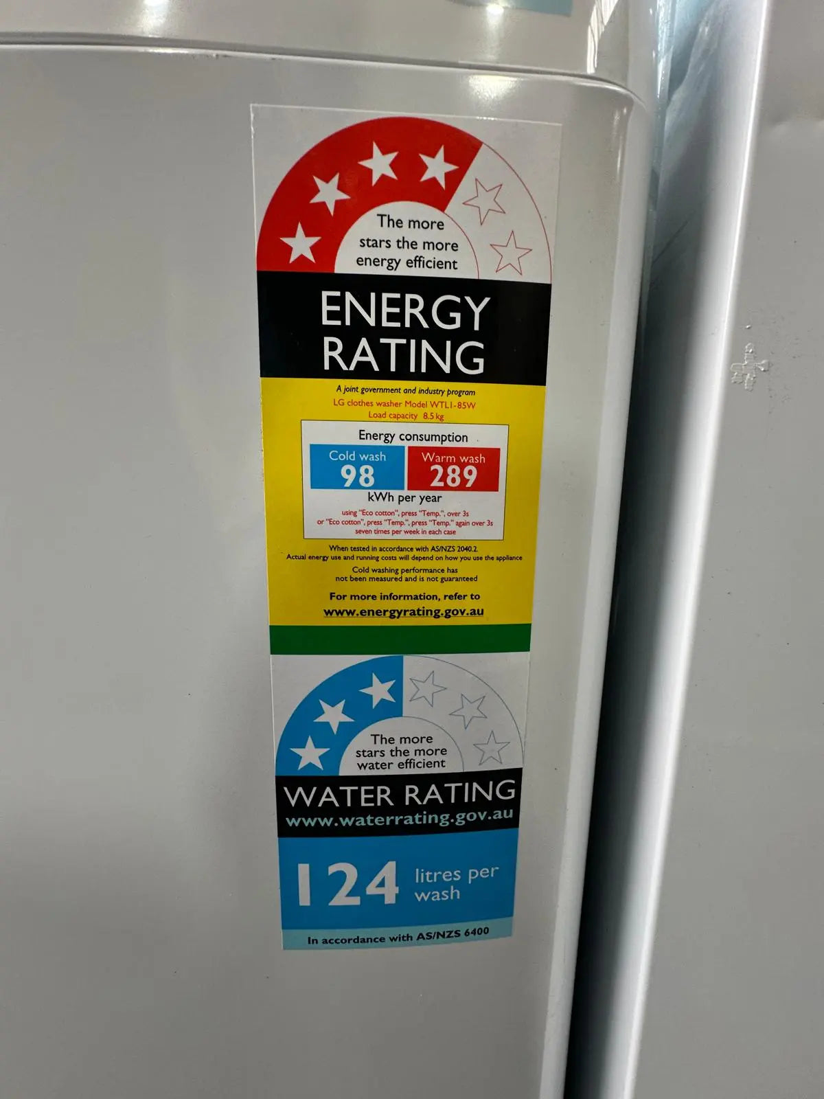 LG 266L Top Mount Fridge Freezer + LG 8.5kg Top Load Washer Combo – Factory Seconds | ADELAIDE