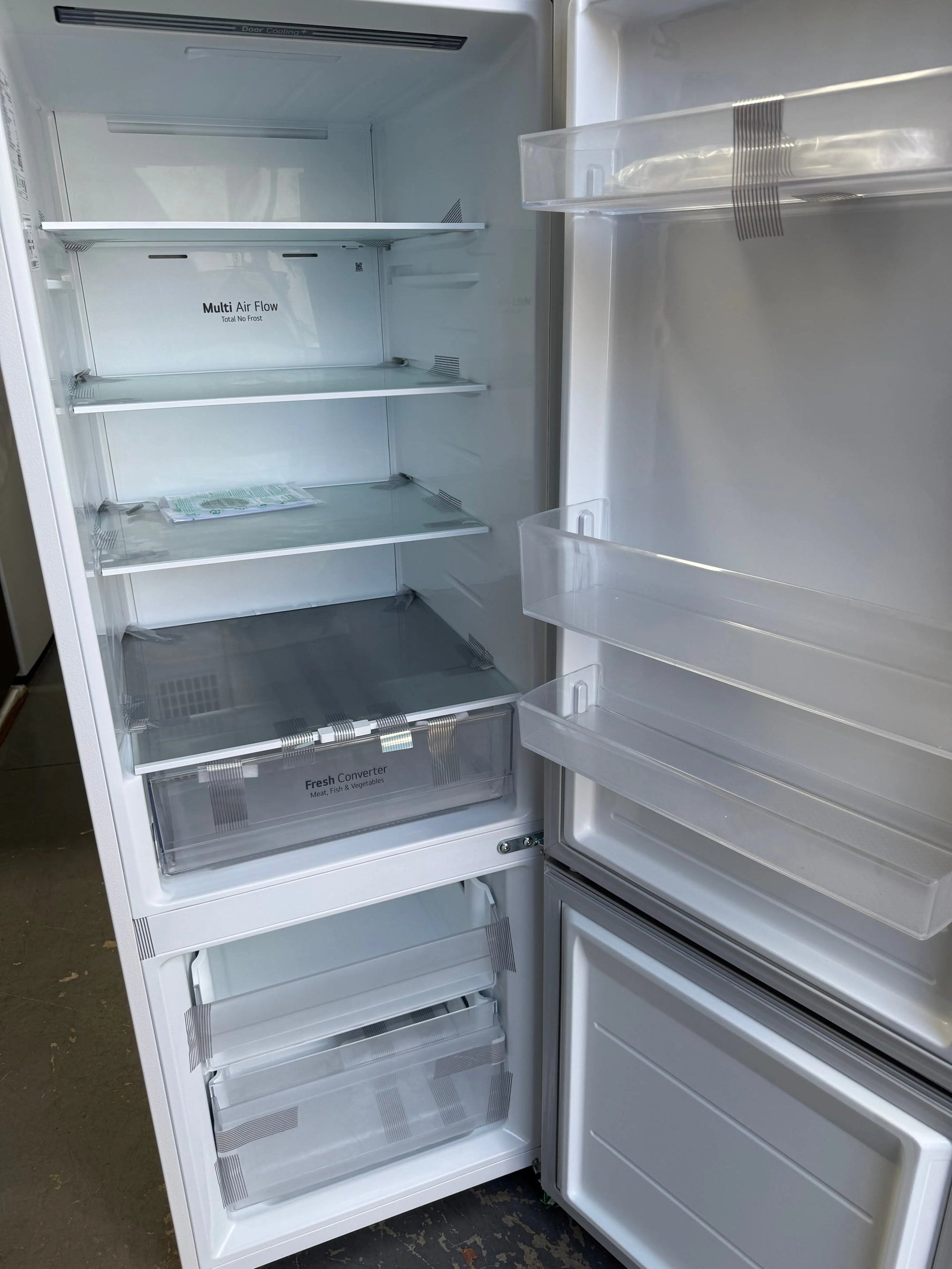 LG 335L Bottom Mount Fridge + LG 8kg Front Load Washer – Factory Seconds Combo | GB-B300MWH & WV5-1208W | MELBOURNE