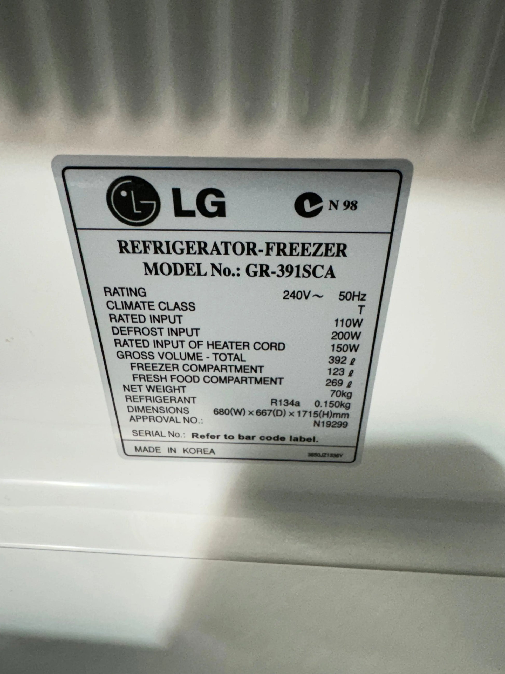 LG 392 litres fridge freezer | SYDNEY