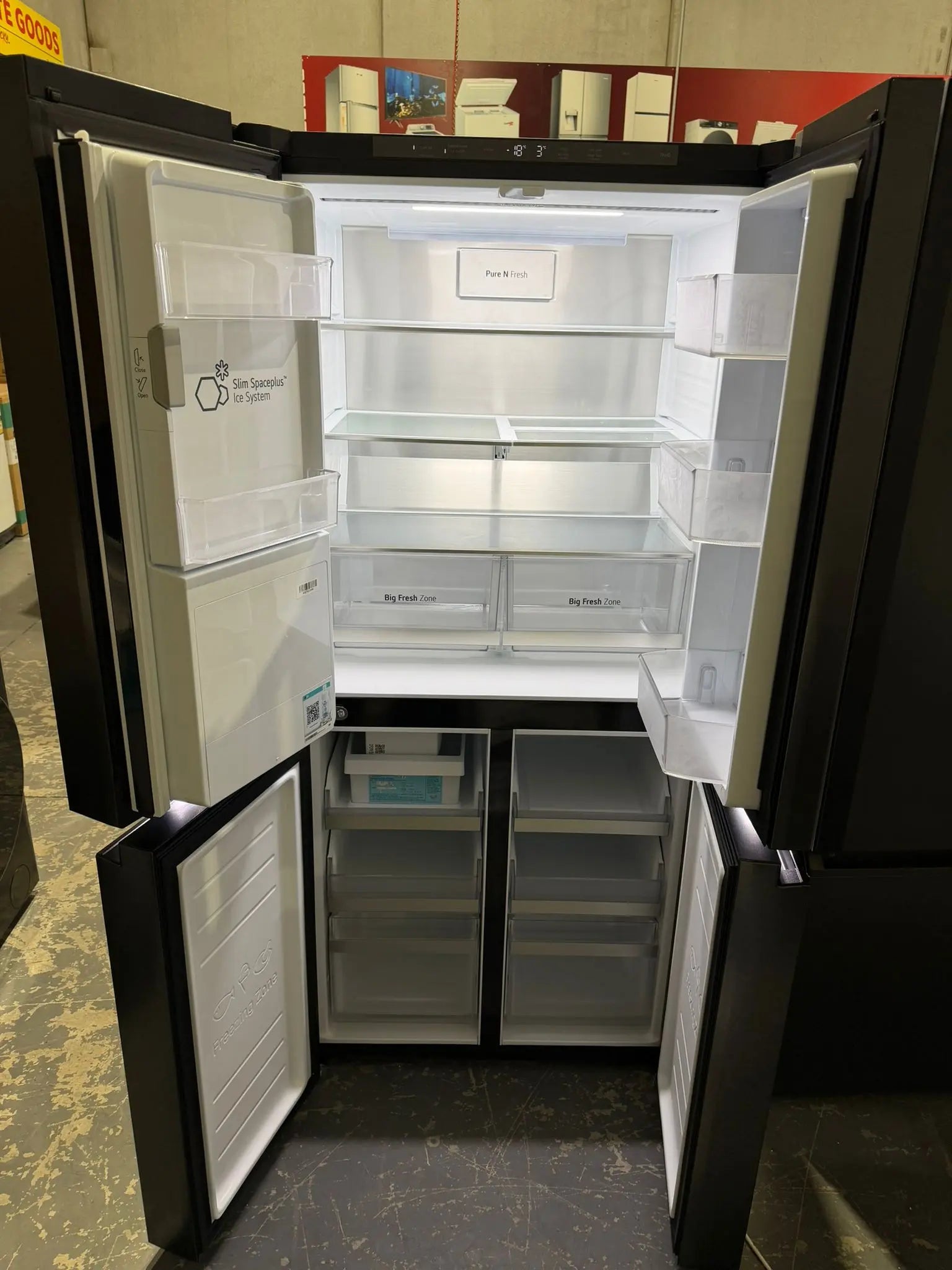 LG 508L Fridge Freezer – Near New
