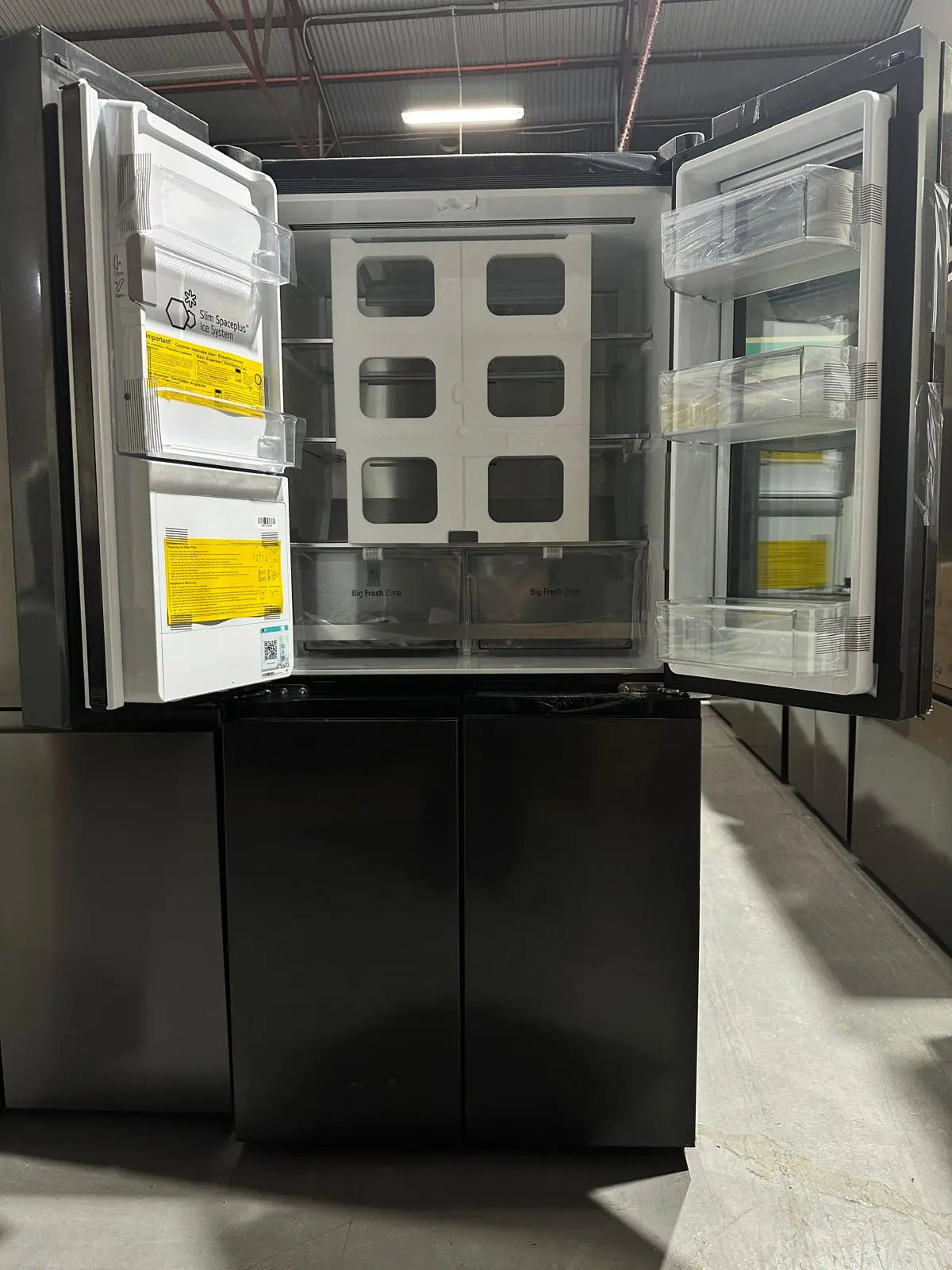 LG 508L InstaView Quad Door Fridge Freezer – Factory Seconds (Plumbed Ice & Water, Smart Inverter, Matte Black) | ADELAIDE