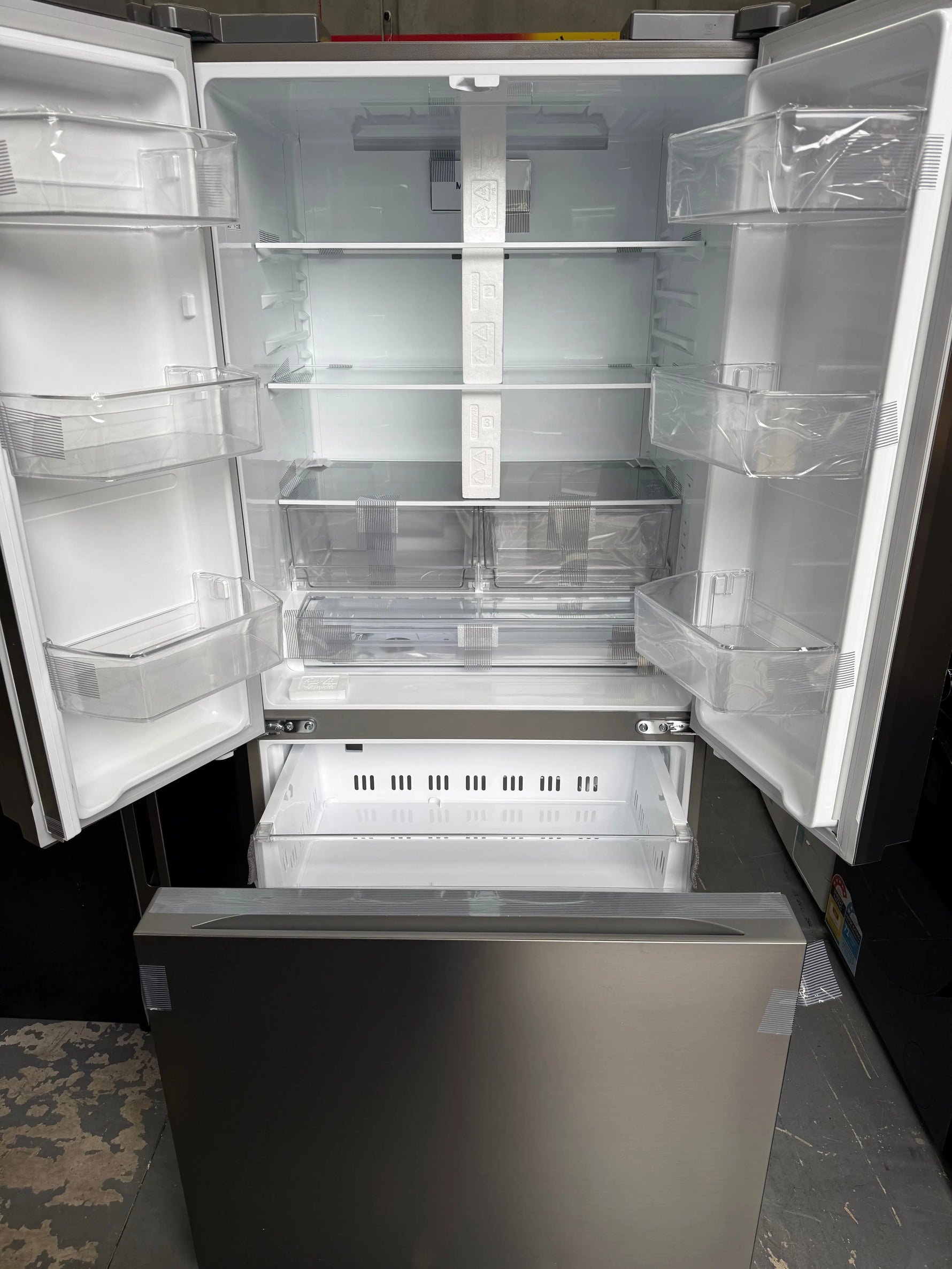 LG 589L Bottom Mount Fridge – Factory Seconds | BF-B589PLE | MELBOURNE