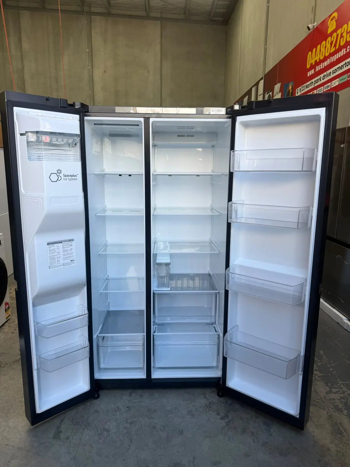 LG 641L Side by Side Refrigerator – Factory Second | MELBOURNE