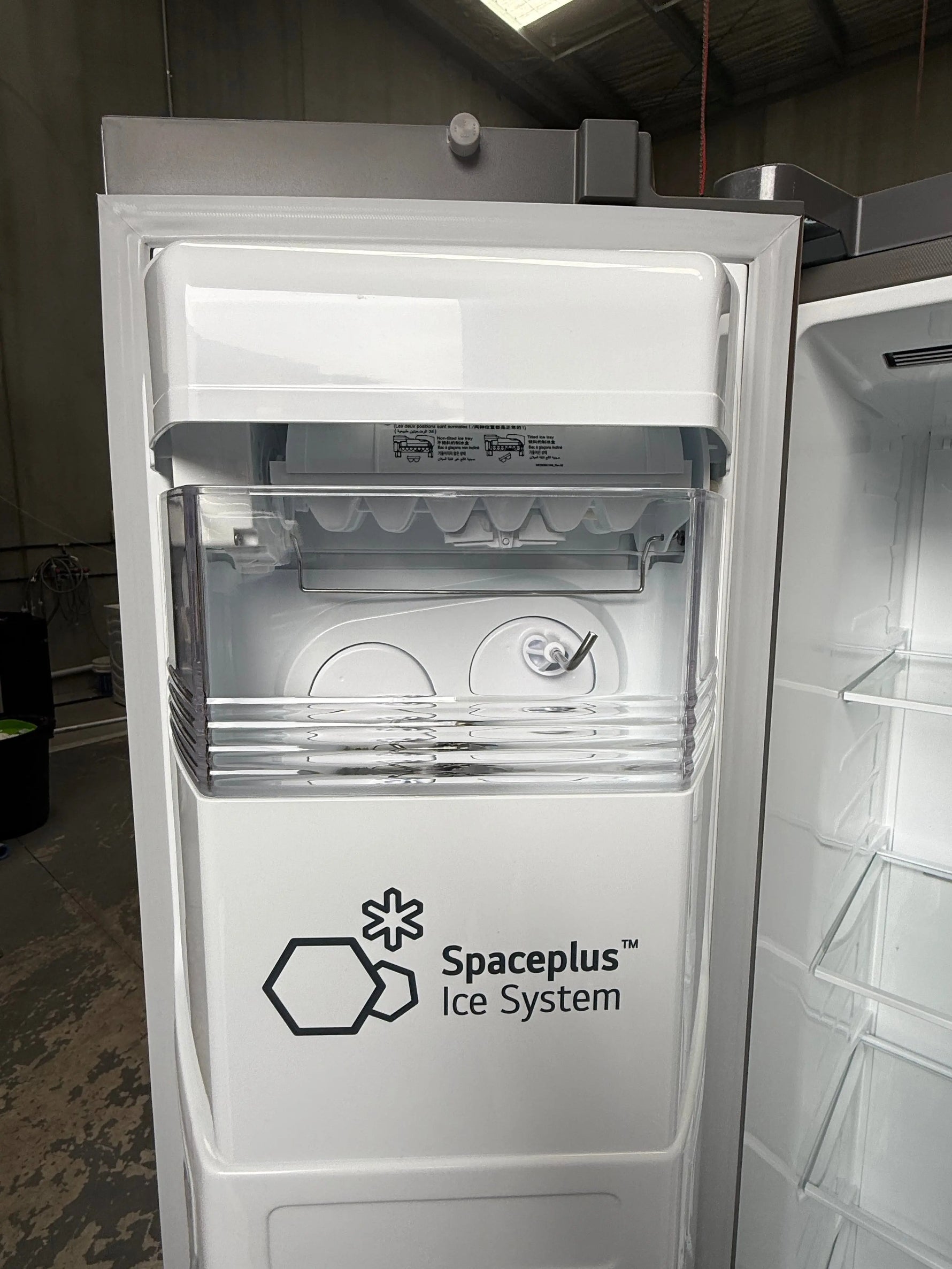 LG 649L Side-by-Side Fridge – Factory Seconds | GS-V600MBLC | MELBOURNE