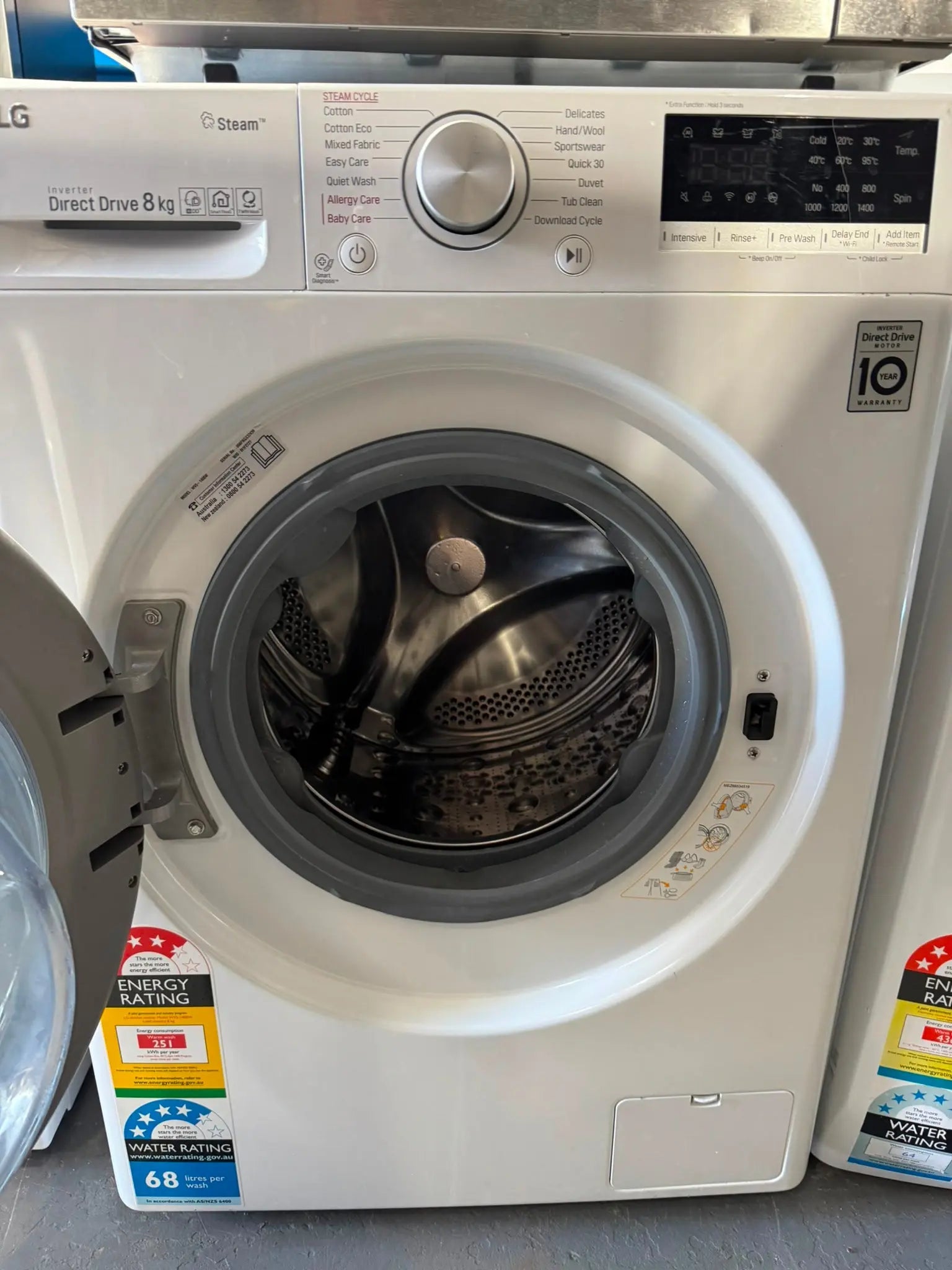 LG 8kg Front Load Washing Machine (Refurbished)