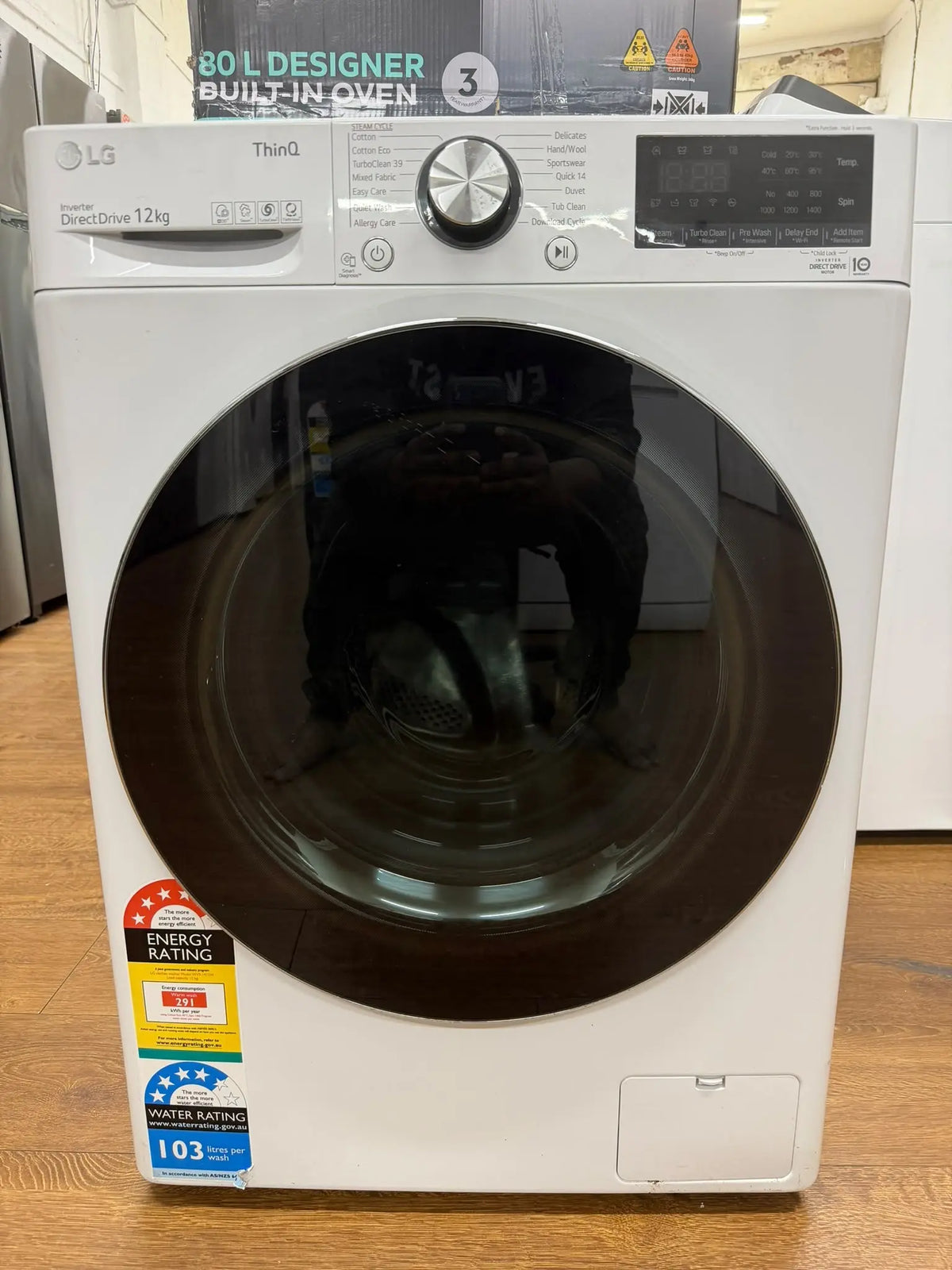 LG Series 9 12kg Front Load Washing Machine – Refurbished | RESERVOIR