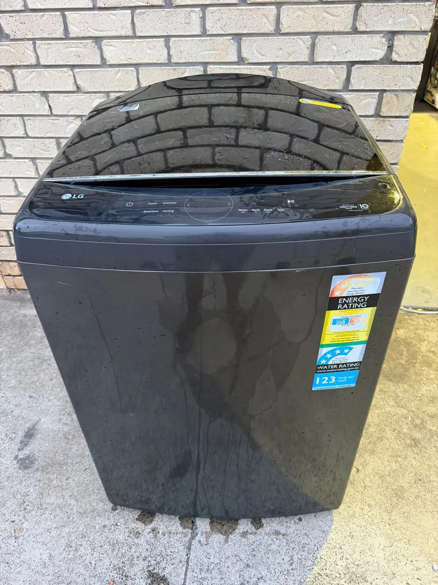 LG Series 9 12kg Top Load Washing Machine with Steam – Refurbished | BRISBANE