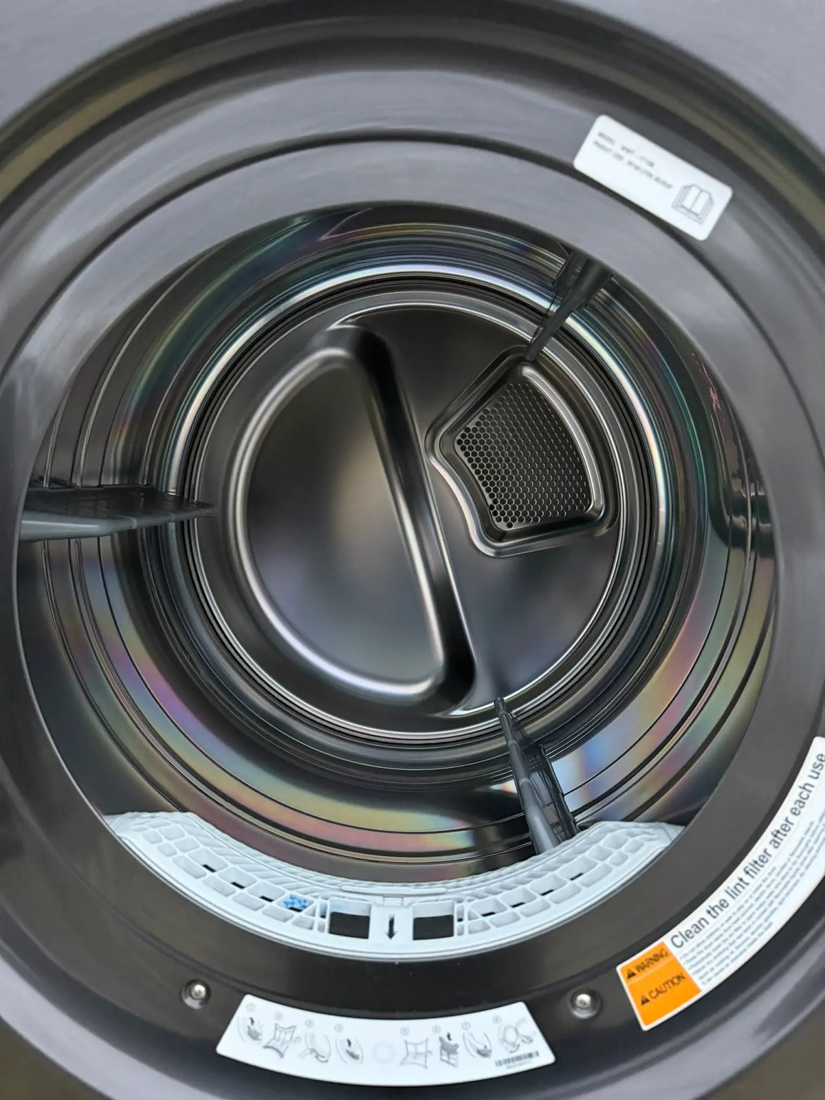 LG WashTower 17kg Washer / 10kg Heat Pump Dryer – Refurbished | BRISBANE