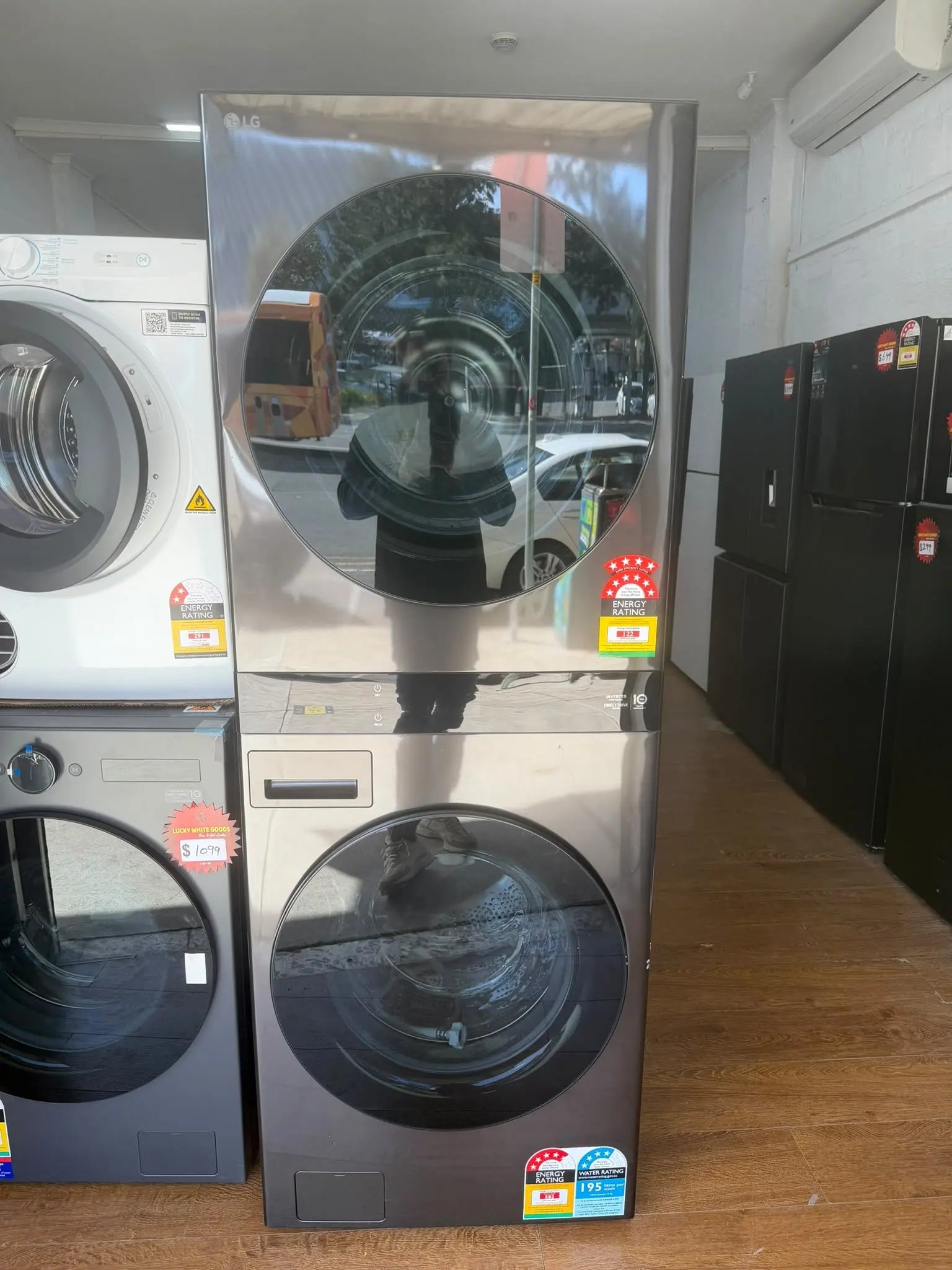 LG WashTower 19kg - 10kg Washer Dryer Combo – Factory Second | RESERVOIR